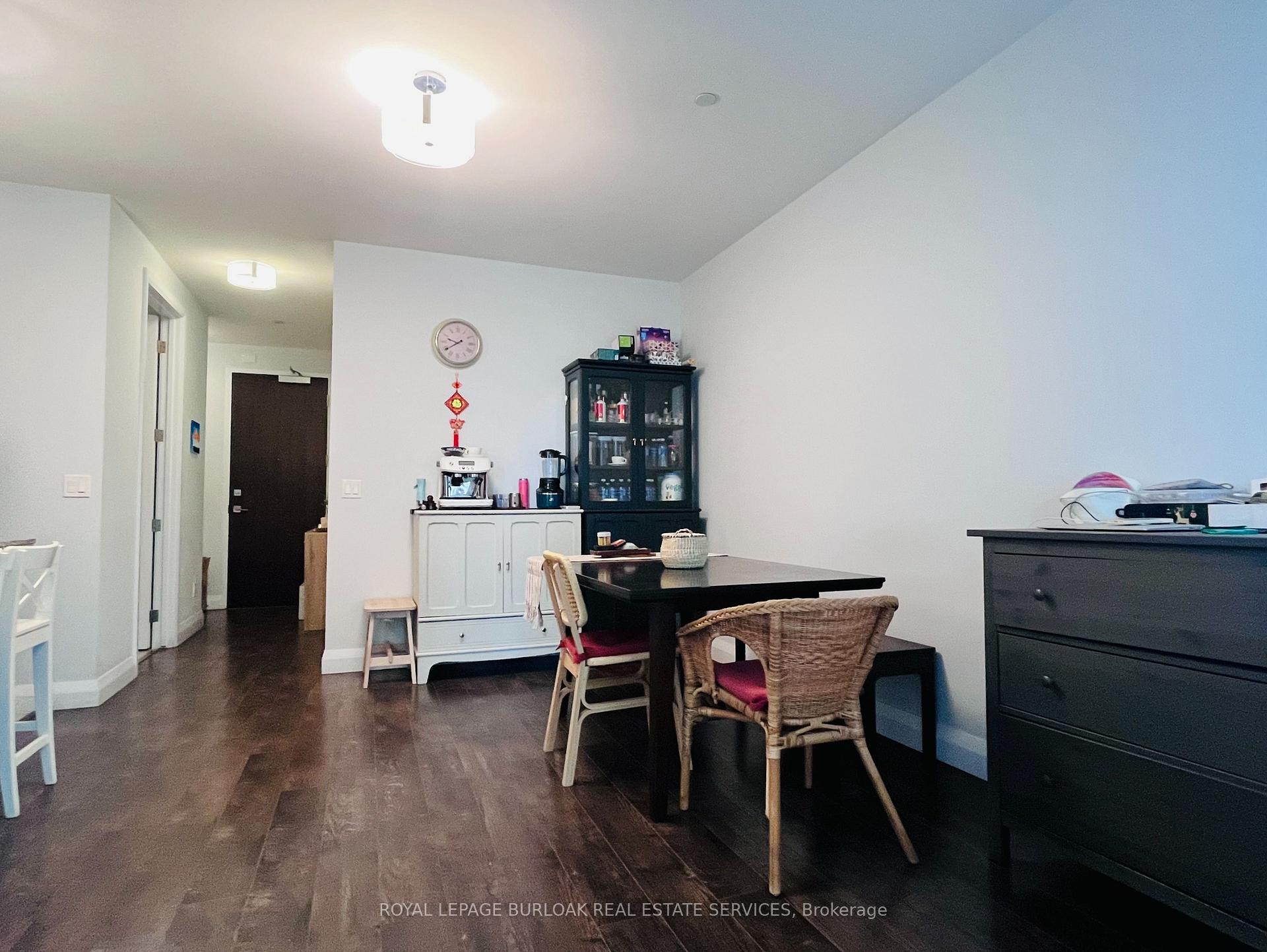 Photo 8 of Unit 301, 101 Locke Street S, Hamilton, Kirkendall — HOMEH