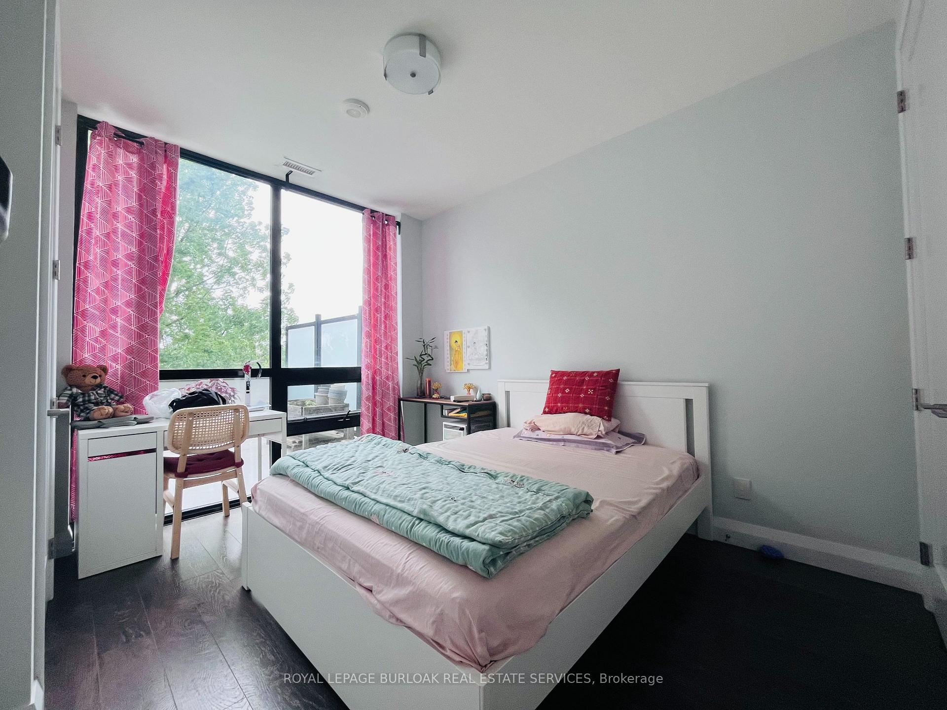 Photo 11 of Unit 301, 101 Locke Street S, Hamilton, Kirkendall — HOMEH