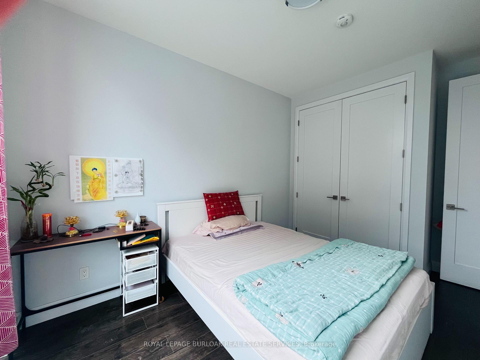 Photo 12 of Unit 301, 101 Locke Street S, Hamilton, Kirkendall — HOMEH