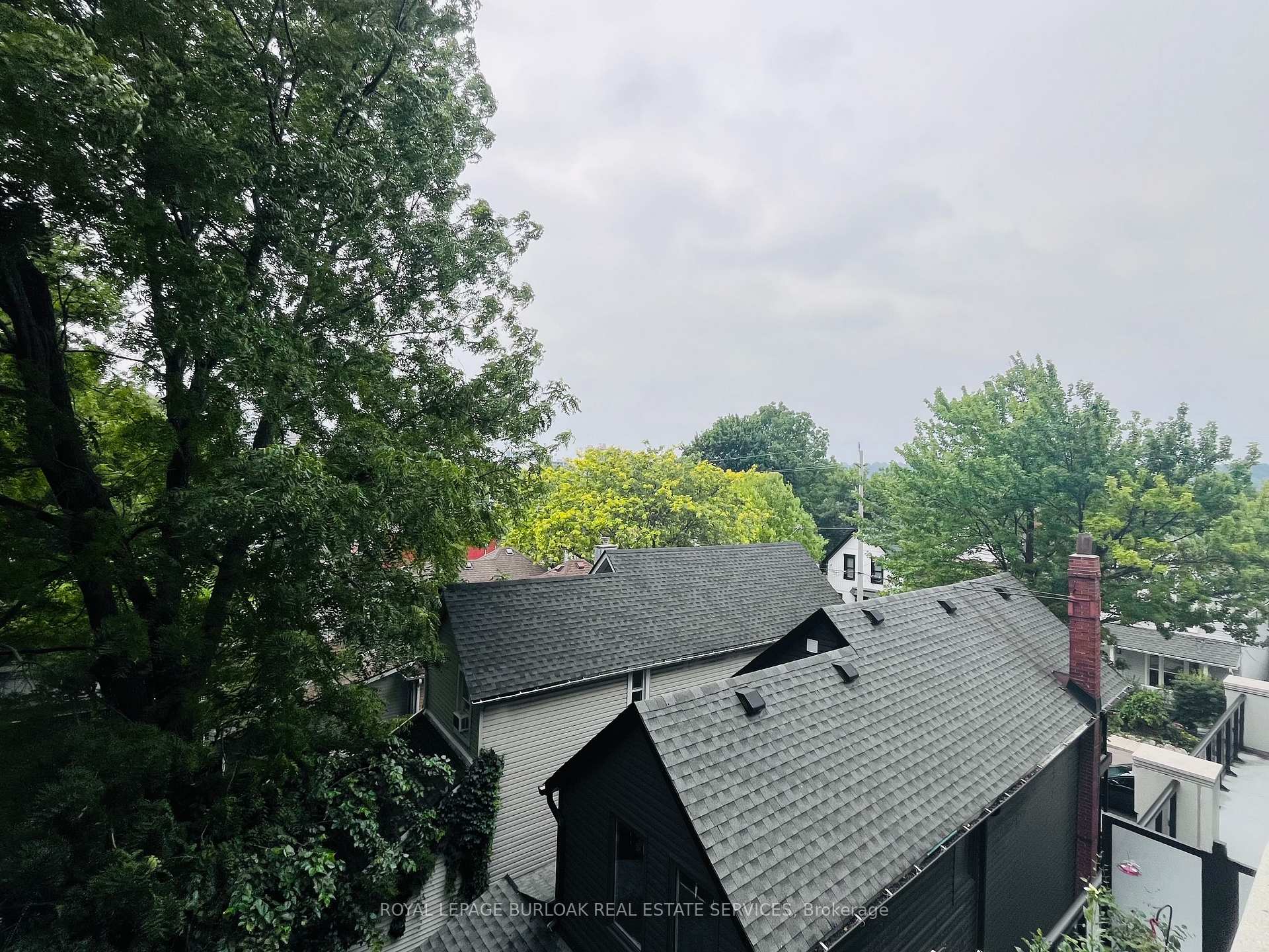 Photo 18 of Unit 301, 101 Locke Street S, Hamilton, Kirkendall — HOMEH