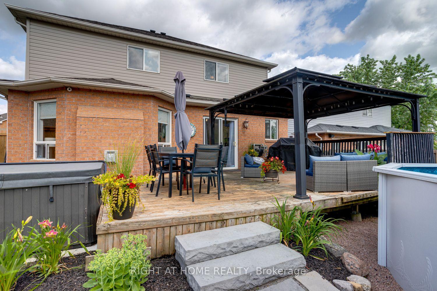 Photo 34 of 104 Calwell Drive, Scugog, Port Perry — HOMEH