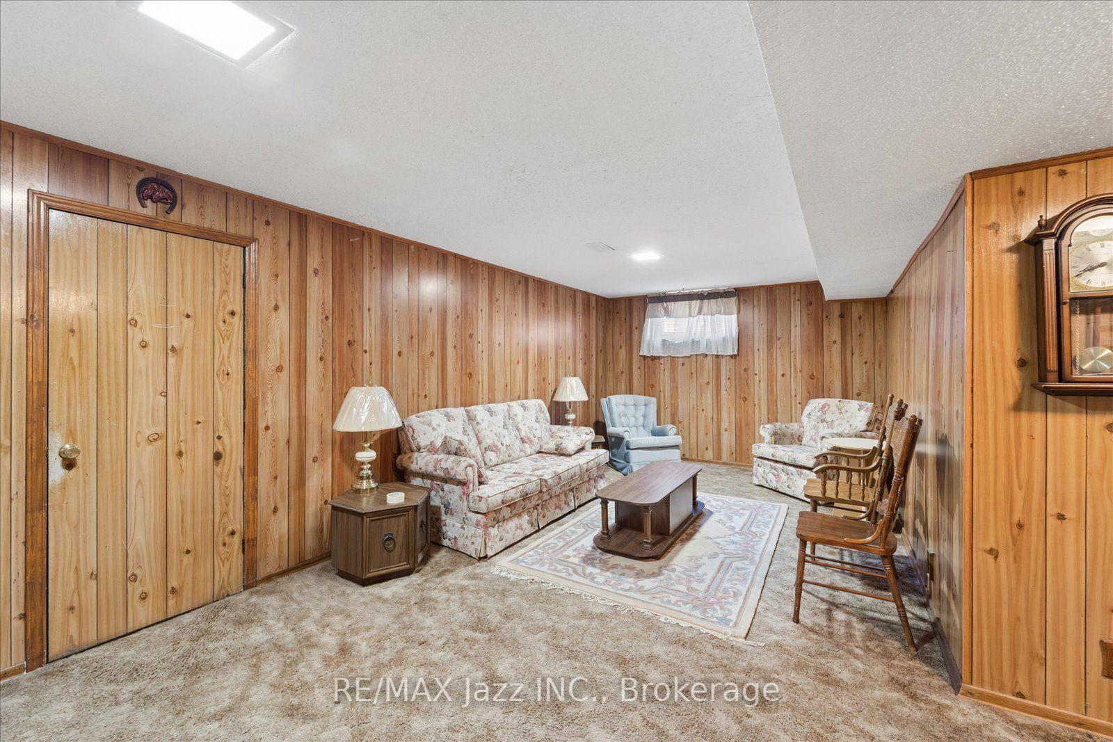 Photo 17 of 616 Bickle Drive, Oshawa, Northwood — HOMEH
