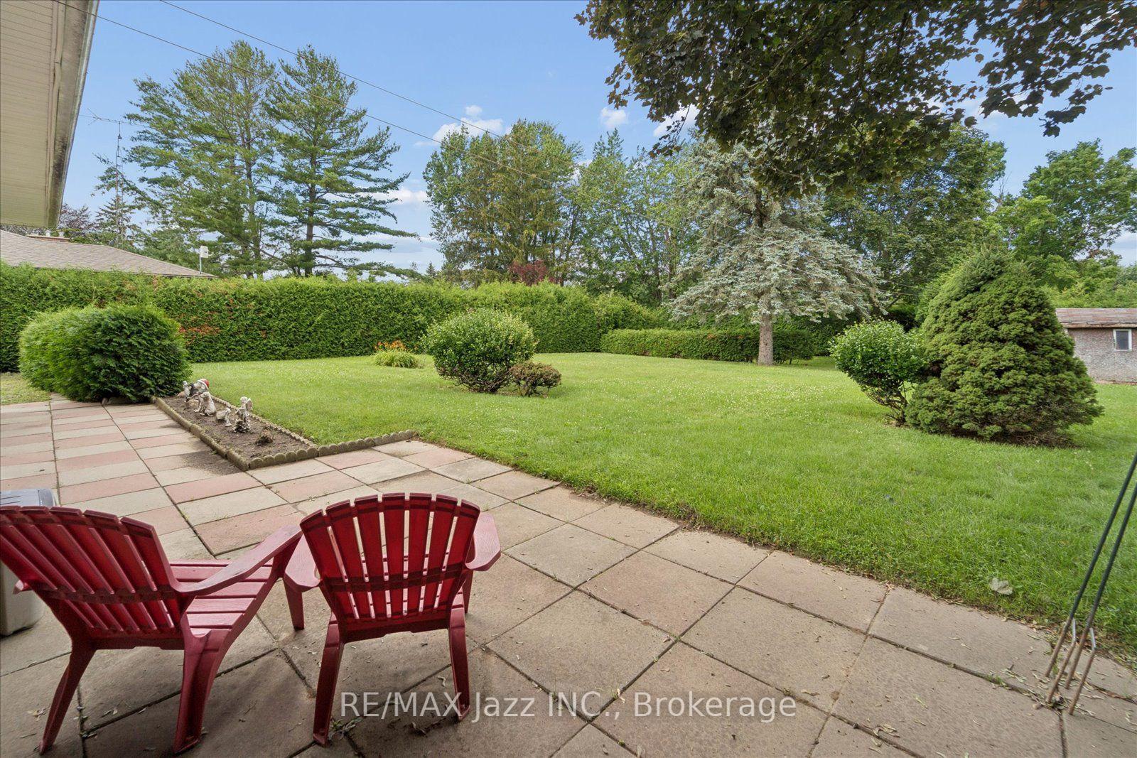 Photo 21 of 616 Bickle Drive, Oshawa, Northwood — HOMEH