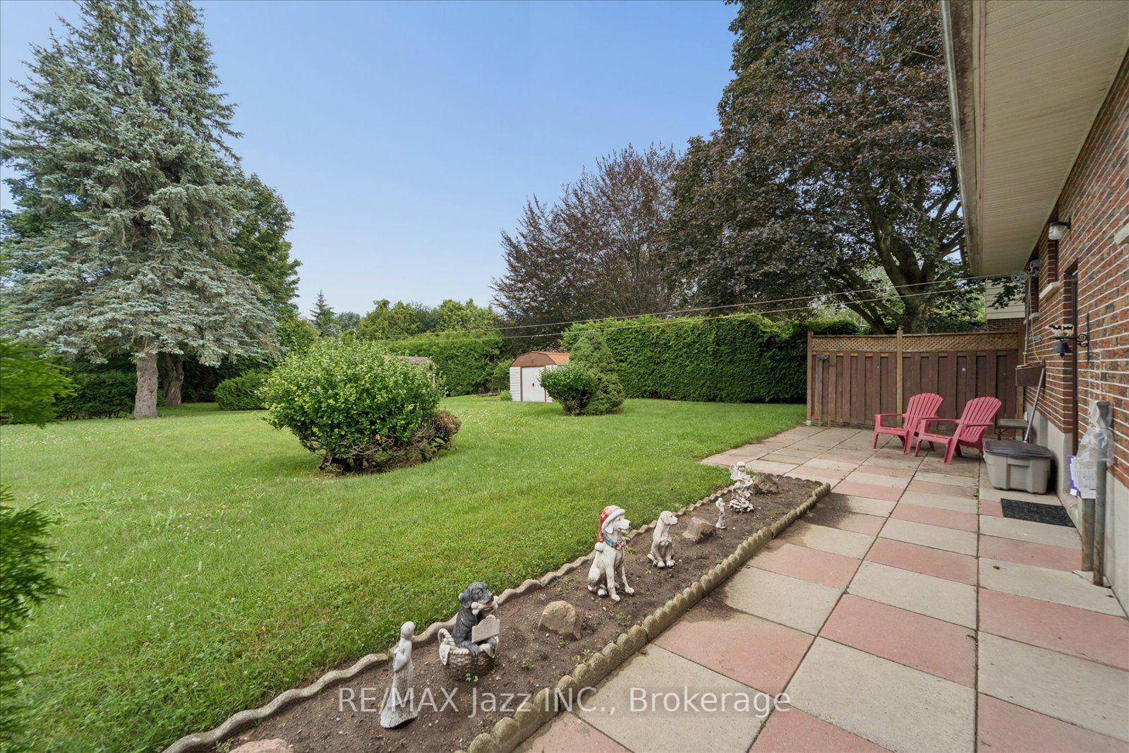 Photo 22 of 616 Bickle Drive, Oshawa, Northwood — HOMEH