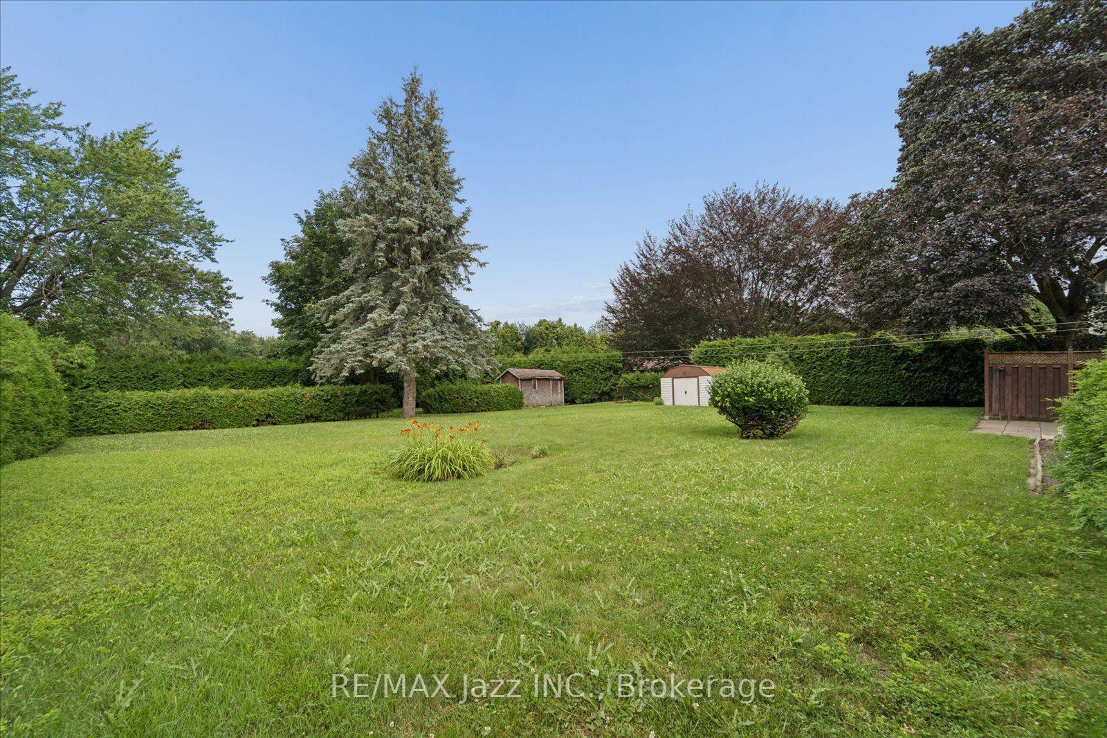 Photo 24 of 616 Bickle Drive, Oshawa, Northwood — HOMEH