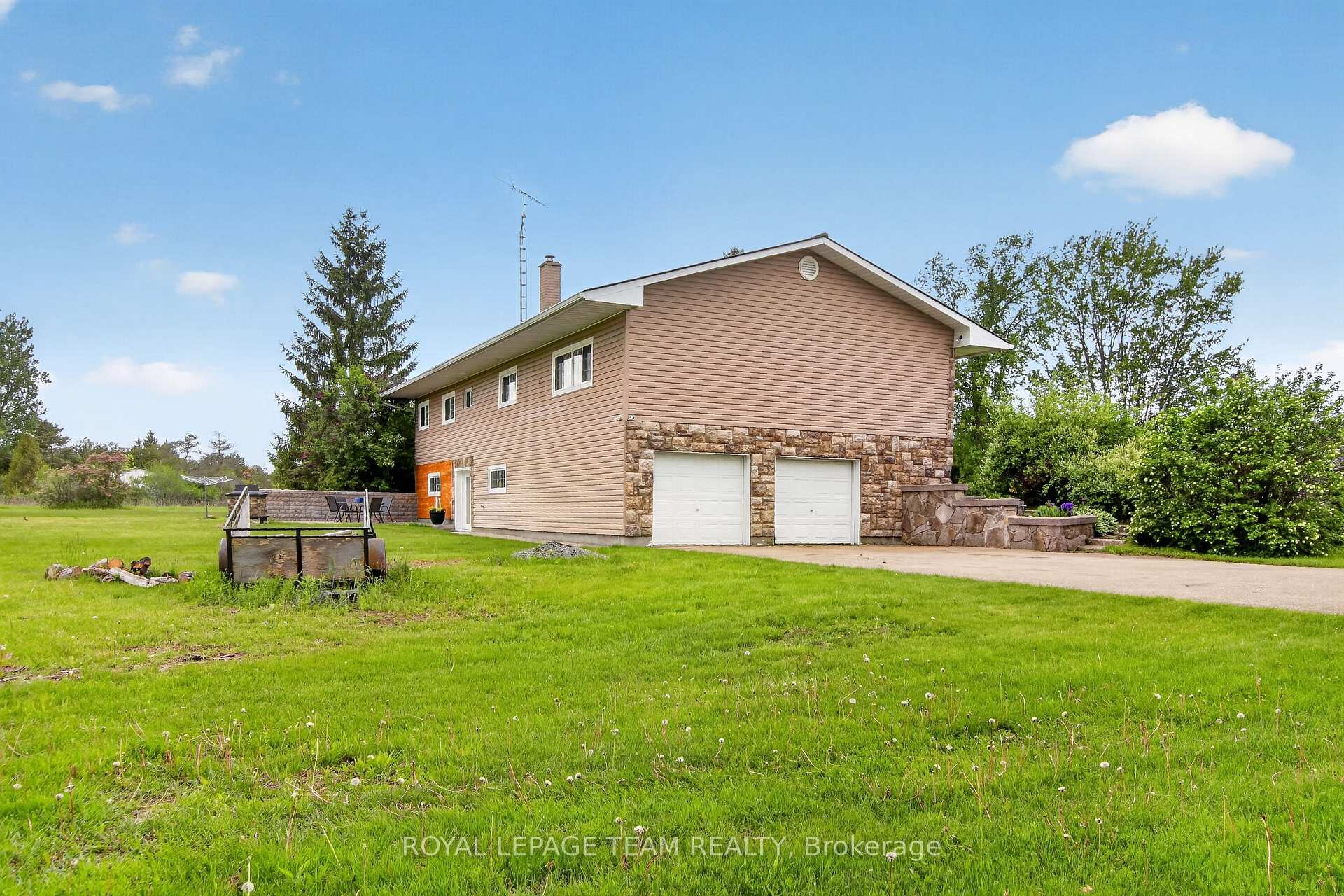 Photo 44 of 434 High Street, Beckwith, Beckwith Twp — HOMEH
