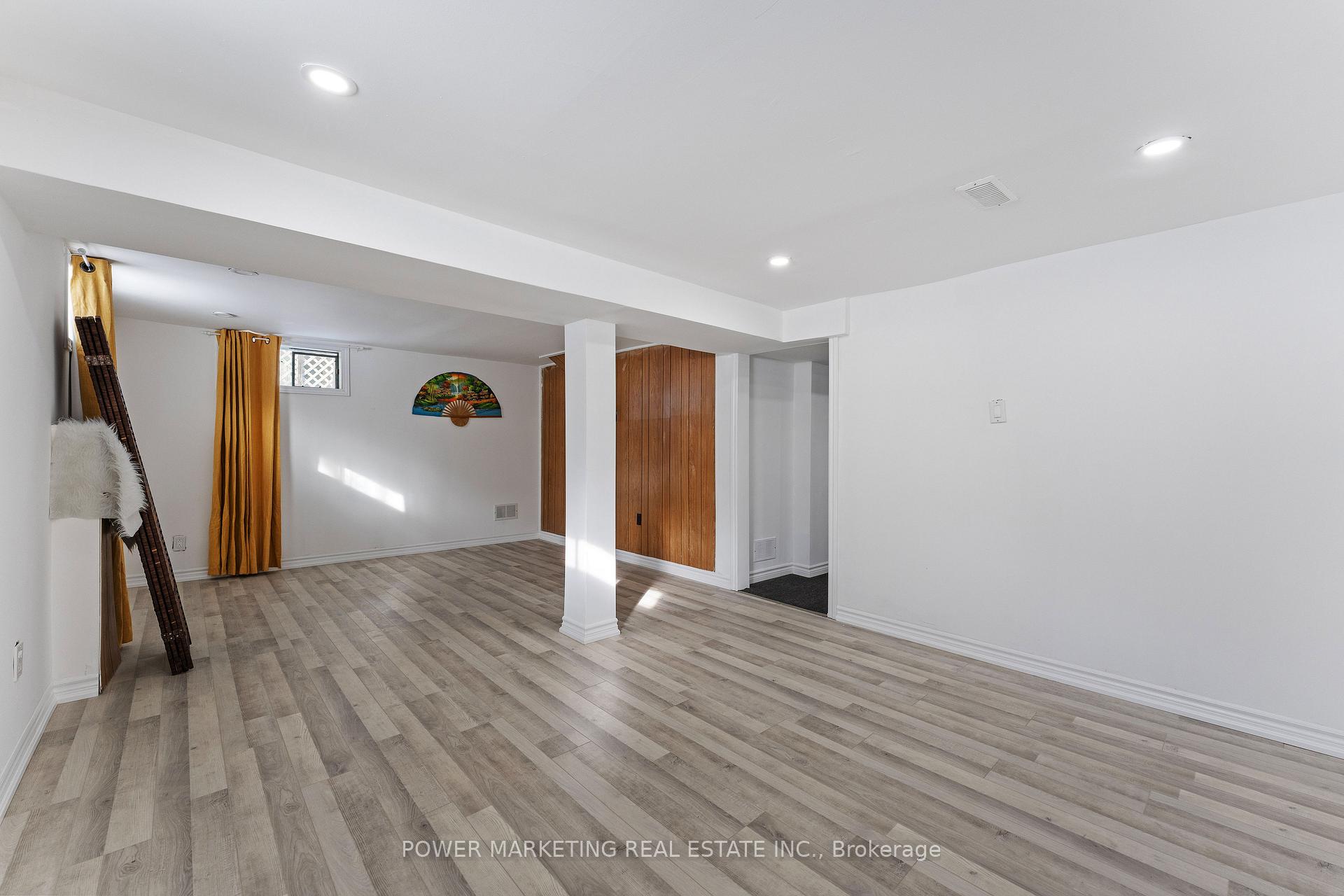 Photo 19 of 935 Goren Avenue, Ottawa, Elmvale Acres/Urbandale — HOMEH