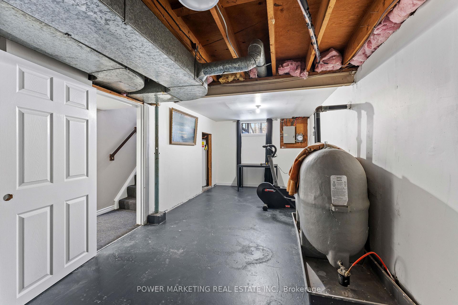 Photo 20 of 935 Goren Avenue, Ottawa, Elmvale Acres/Urbandale — HOMEH
