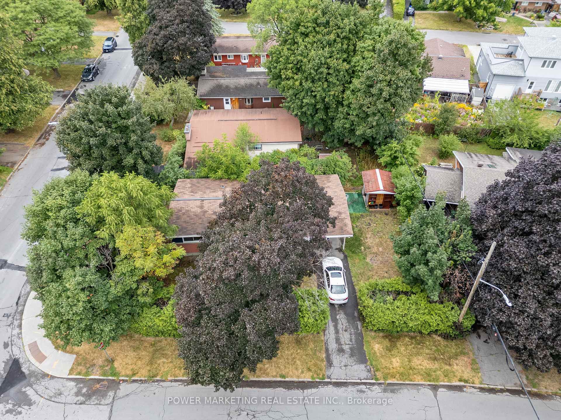 Photo 25 of 935 Goren Avenue, Ottawa, Elmvale Acres/Urbandale — HOMEH