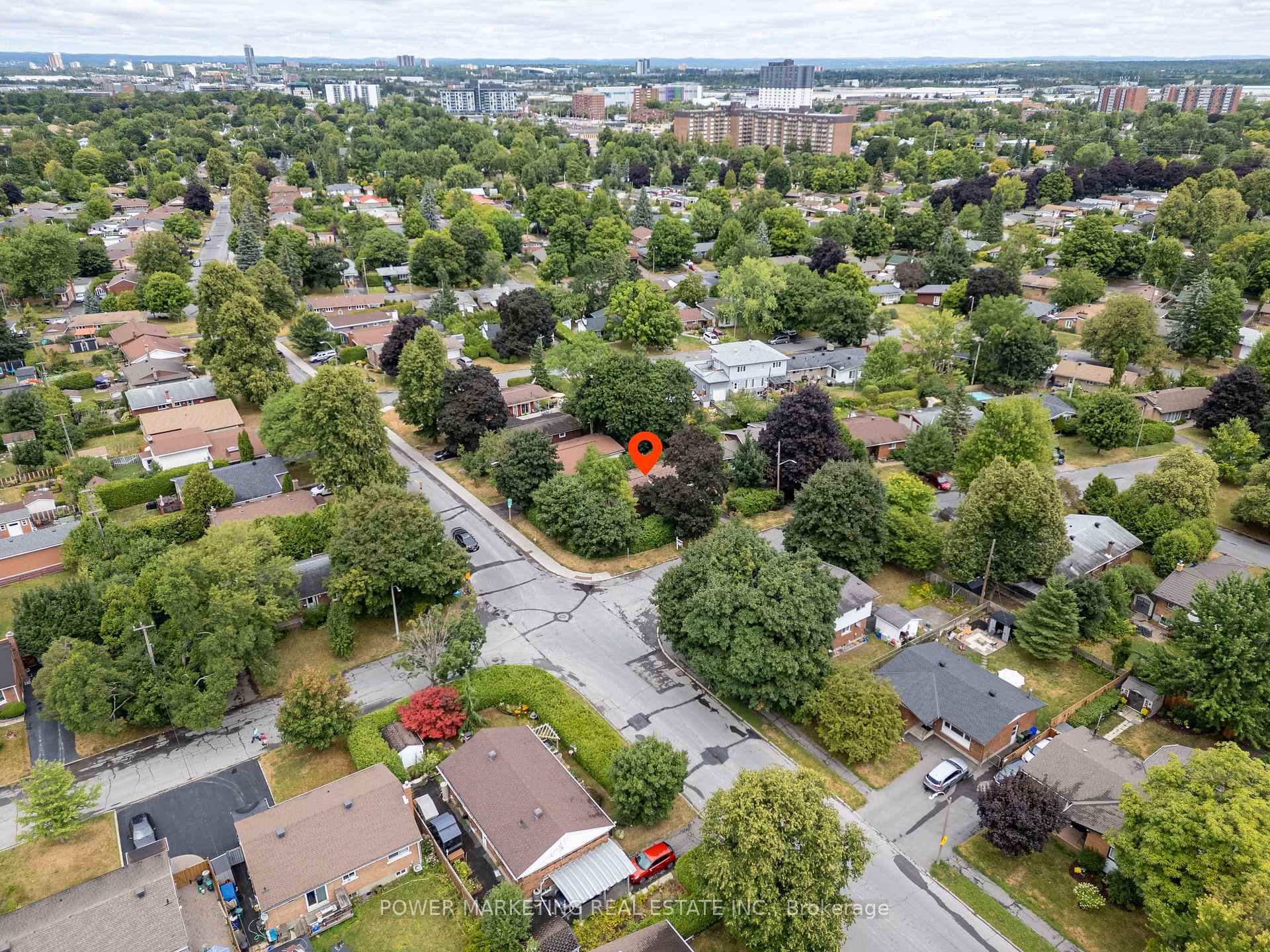 Photo 29 of 935 Goren Avenue, Ottawa, Elmvale Acres/Urbandale — HOMEH