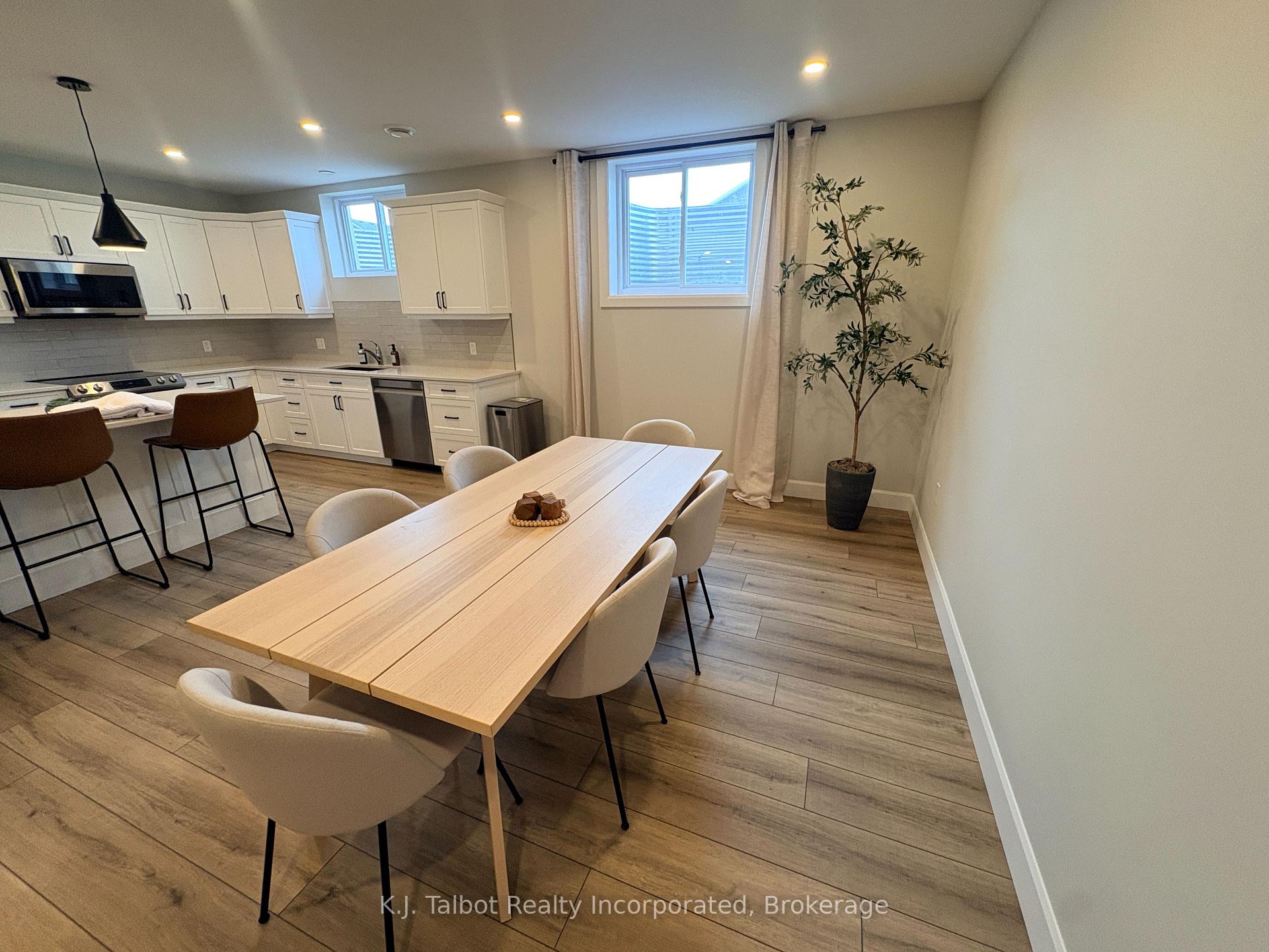 Photo 6 of Unit UNIT 2, 451 Woodridge Drive, Goderich, Goderich (Town) — HOMEH