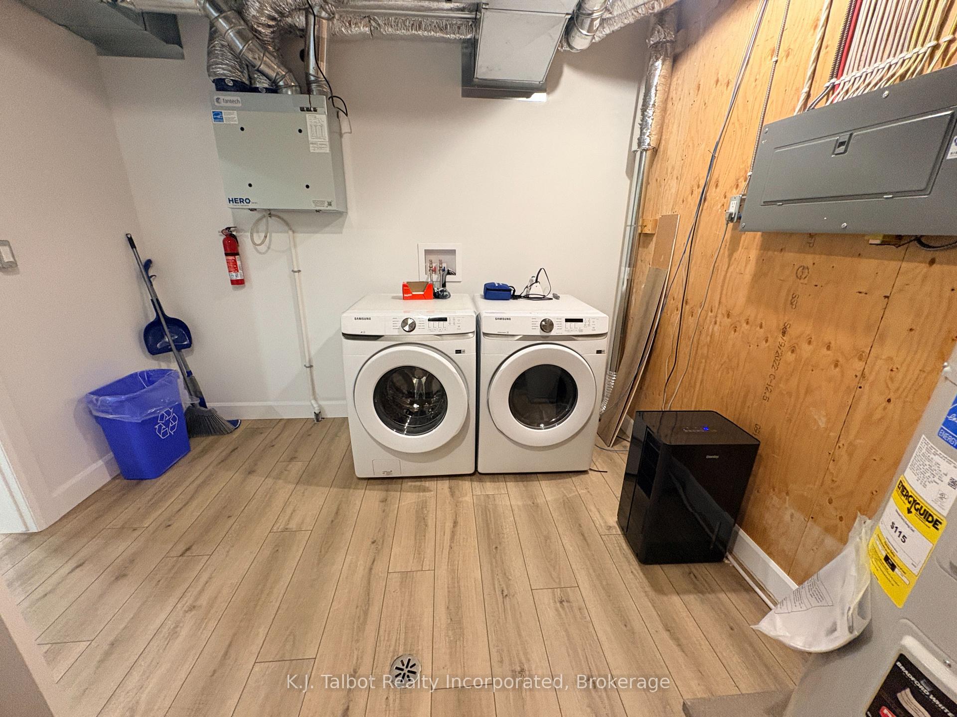 Photo 10 of Unit UNIT 2, 451 Woodridge Drive, Goderich, Goderich (Town) — HOMEH