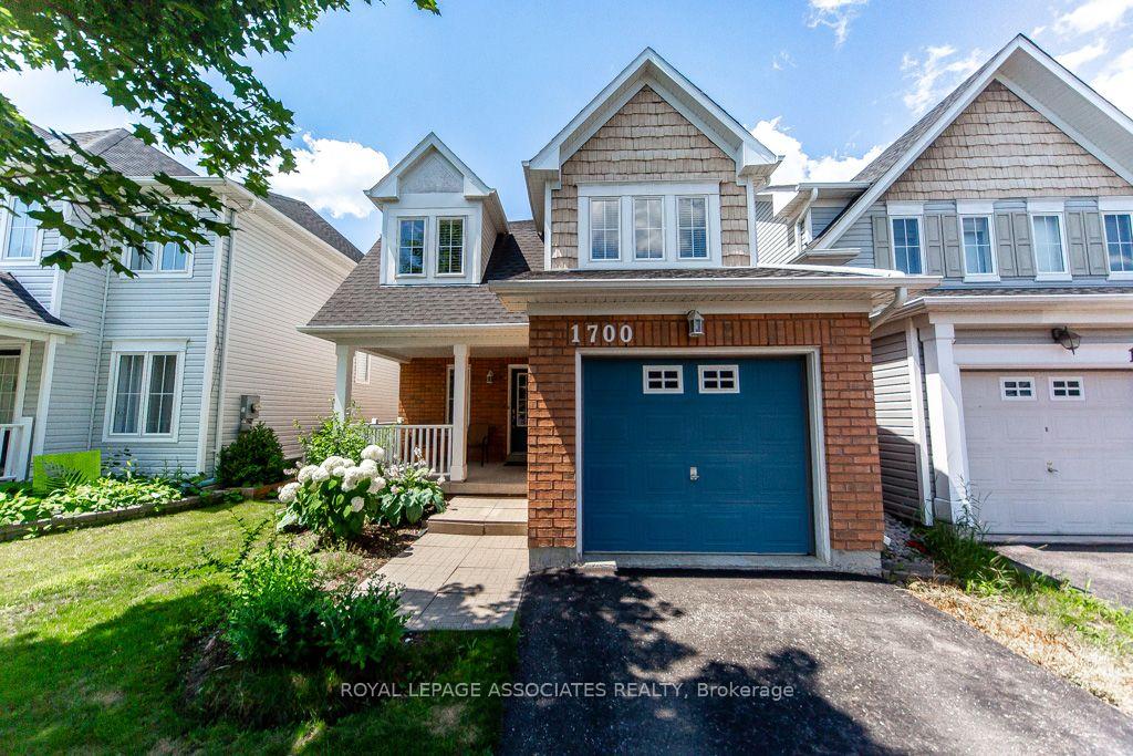 Photo 2 of 1700 Spencely Drive, Oshawa, Taunton — HOMEH