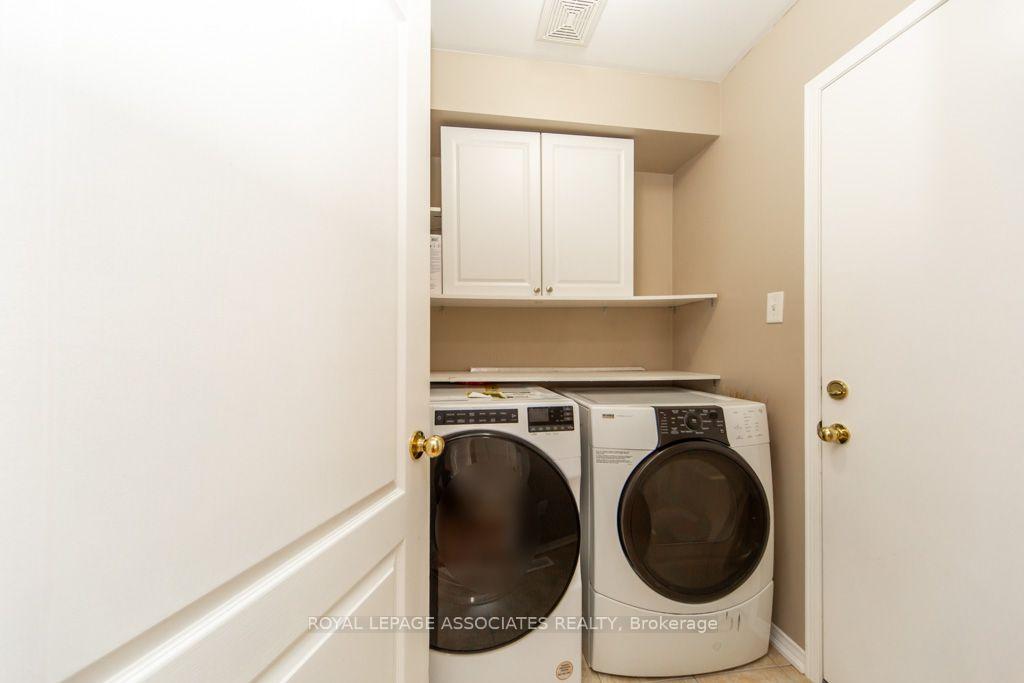 Photo 25 of 1700 Spencely Drive, Oshawa, Taunton — HOMEH