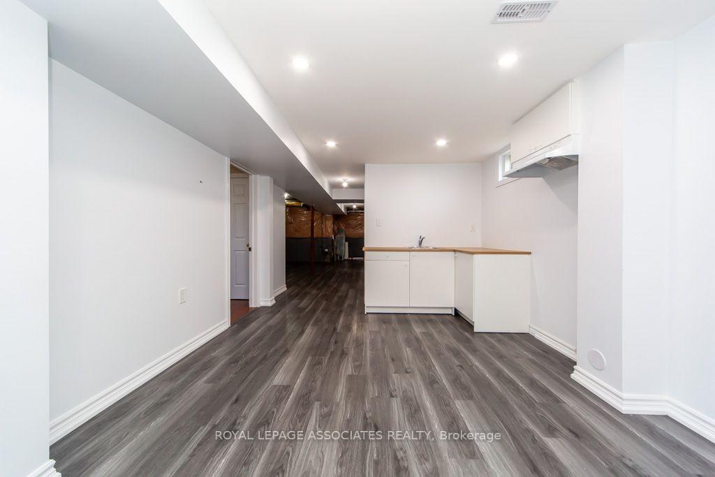 Photo 43 of 1700 Spencely Drive, Oshawa, Taunton — HOMEH