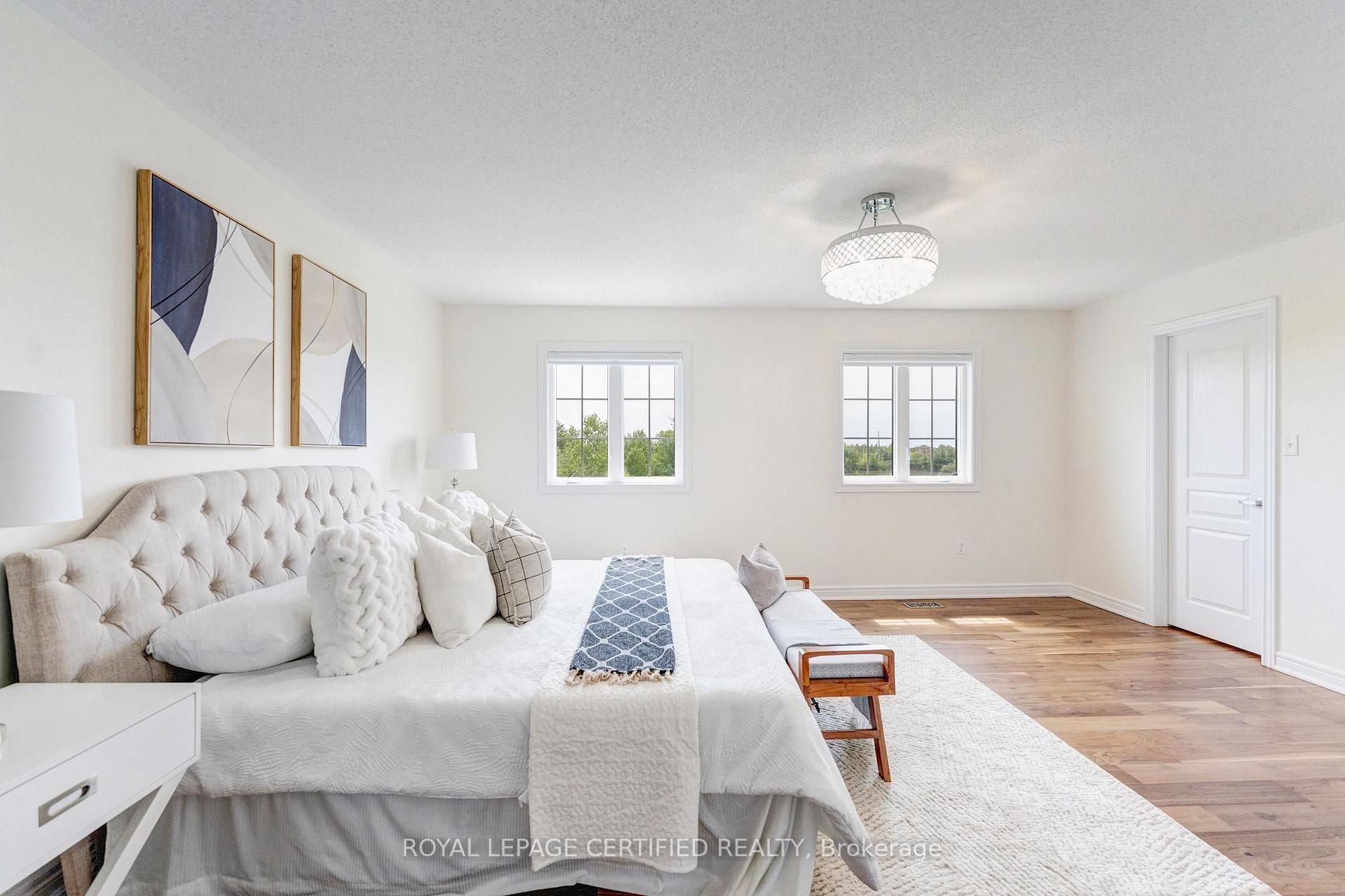 Photo 24 of 515 Hinchey Crescent, Milton, Scott — HOMEH