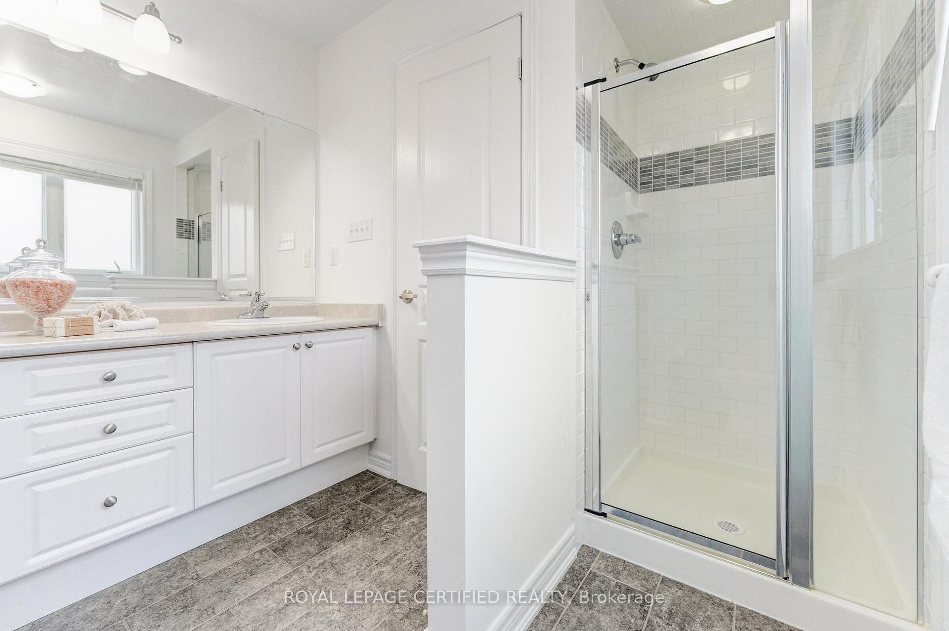 Photo 34 of 515 Hinchey Crescent, Milton, Scott — HOMEH