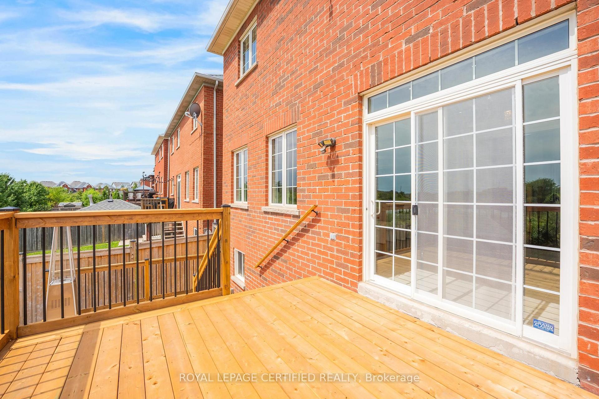 Photo 44 of 515 Hinchey Crescent, Milton, Scott — HOMEH