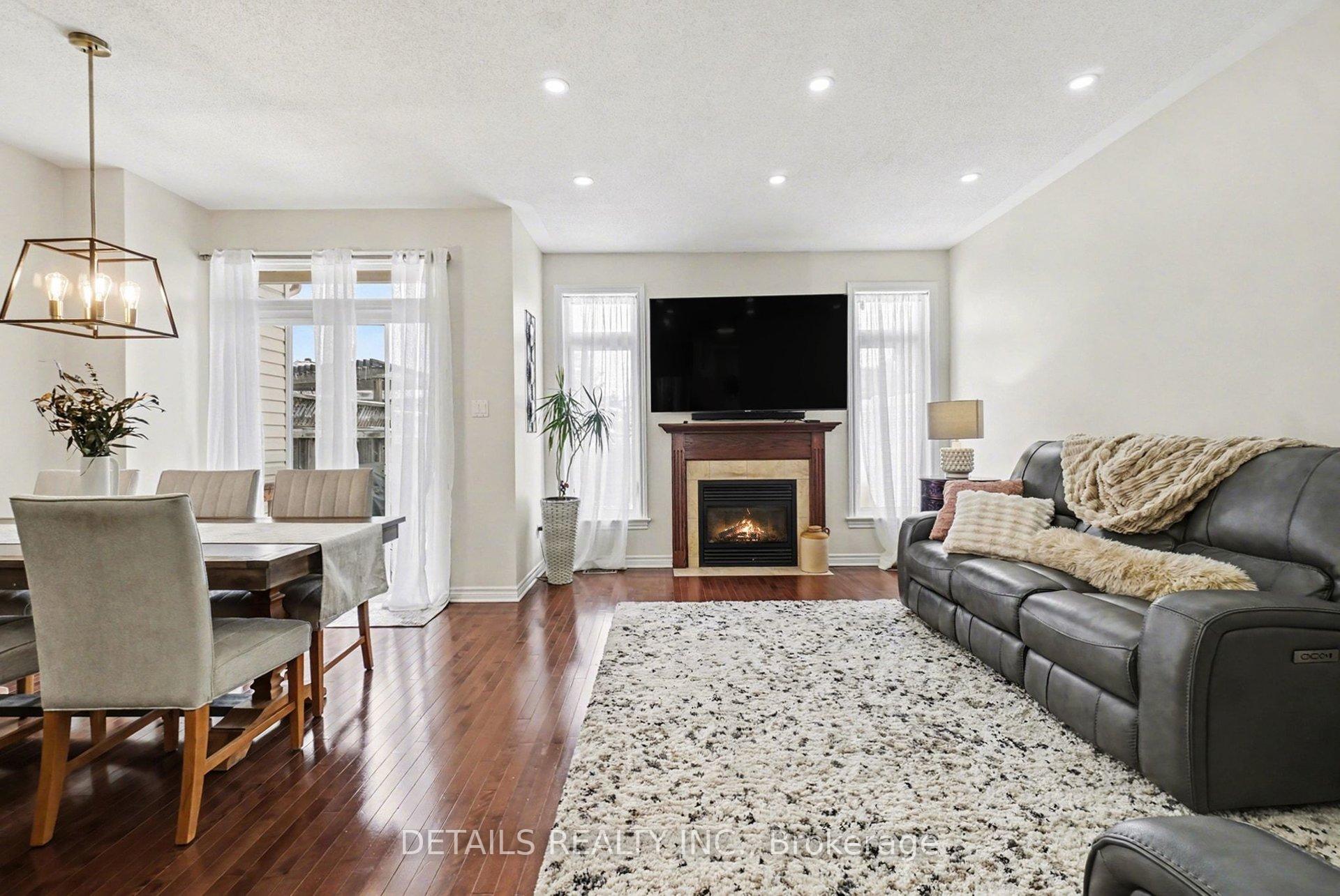 Photo 5 of 112 Whispering Winds Way, Ottawa, Mer Bleue/Bradley Estates/Anderson Park — HOMEH