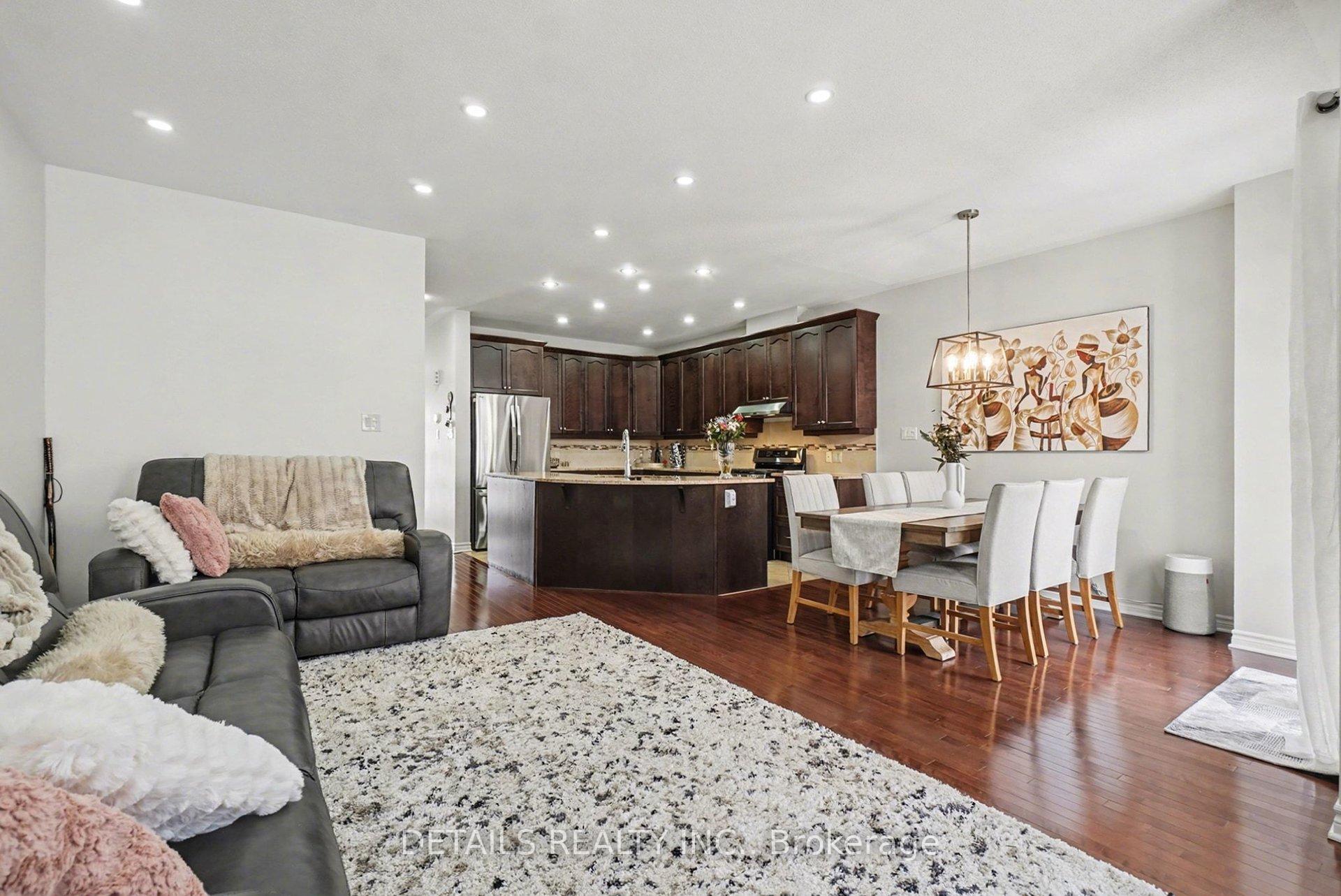 Photo 6 of 112 Whispering Winds Way, Ottawa, Mer Bleue/Bradley Estates/Anderson Park — HOMEH