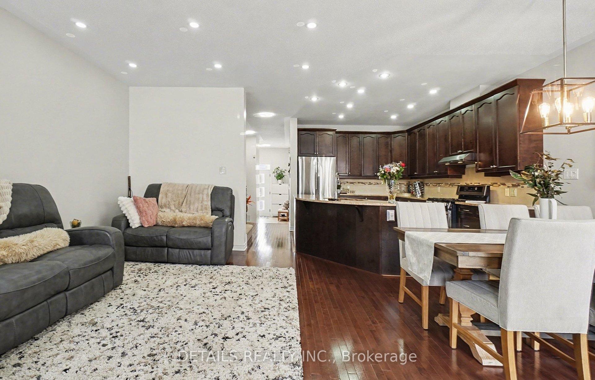 Photo 8 of 112 Whispering Winds Way, Ottawa, Mer Bleue/Bradley Estates/Anderson Park — HOMEH