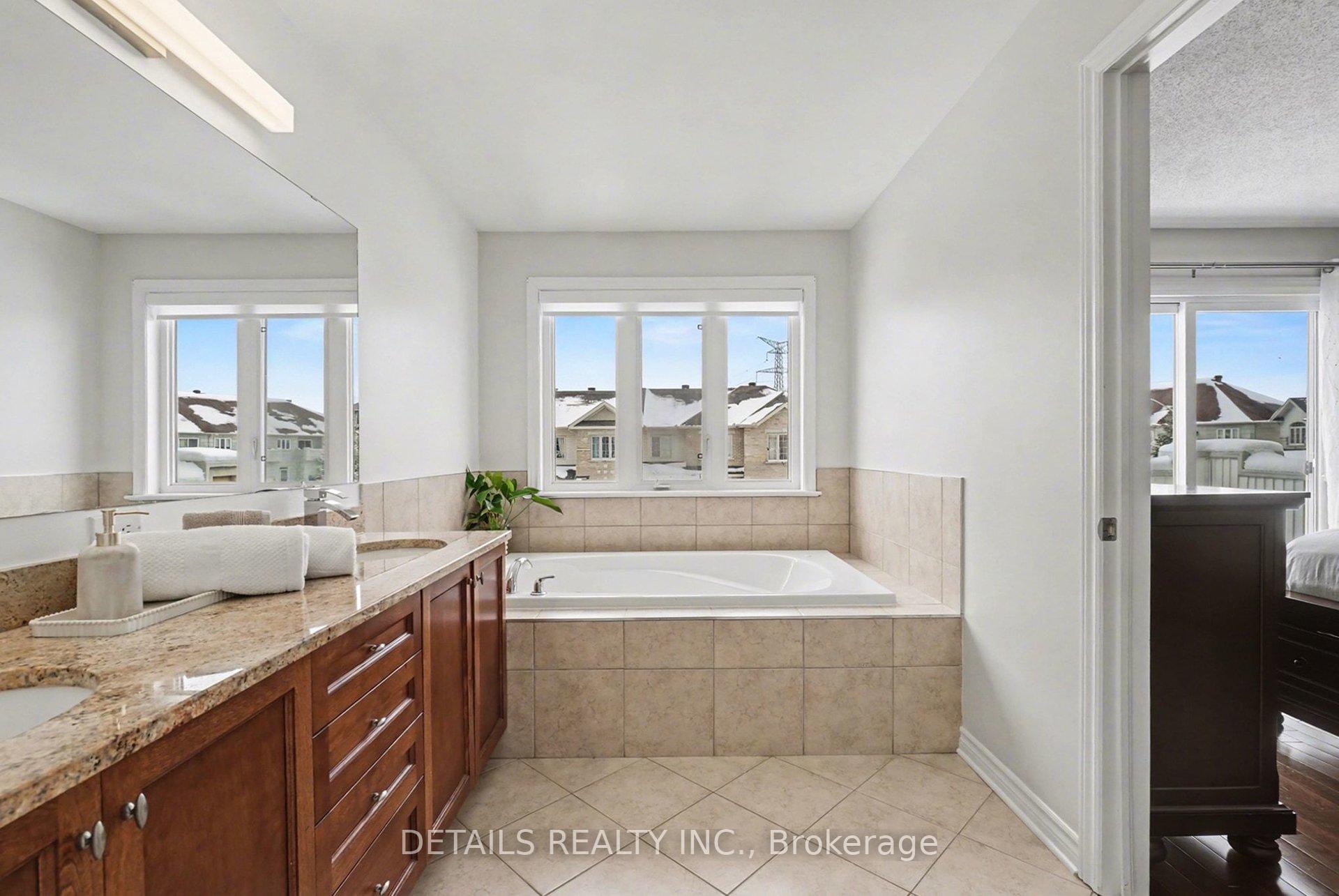 Photo 20 of 112 Whispering Winds Way, Ottawa, Mer Bleue/Bradley Estates/Anderson Park — HOMEH