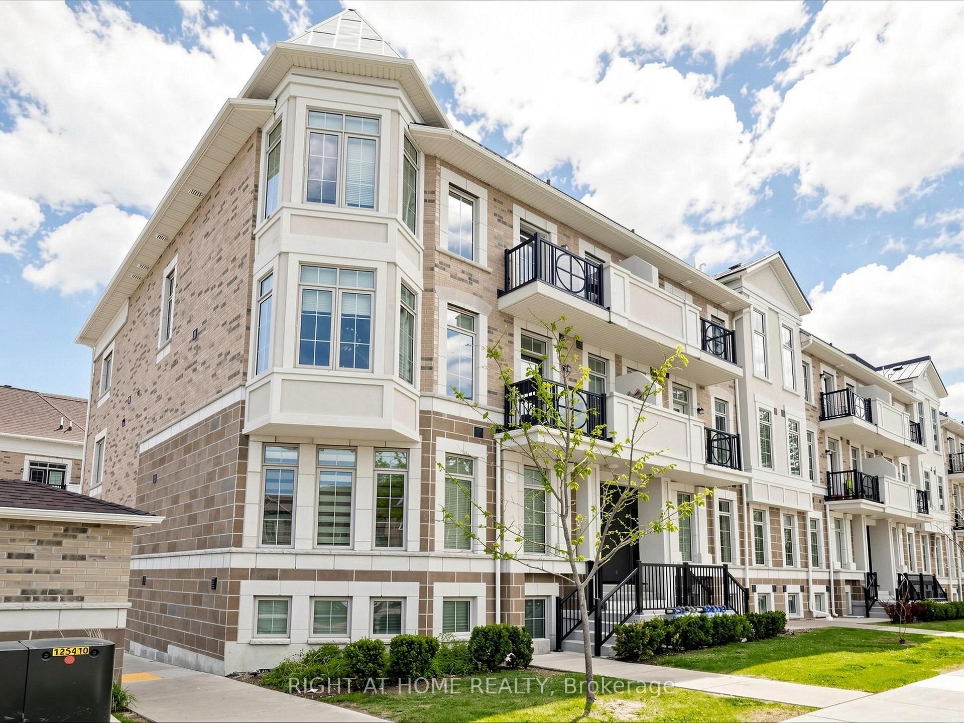 Front of Unit 24, 86 Preston Meadow Avenue