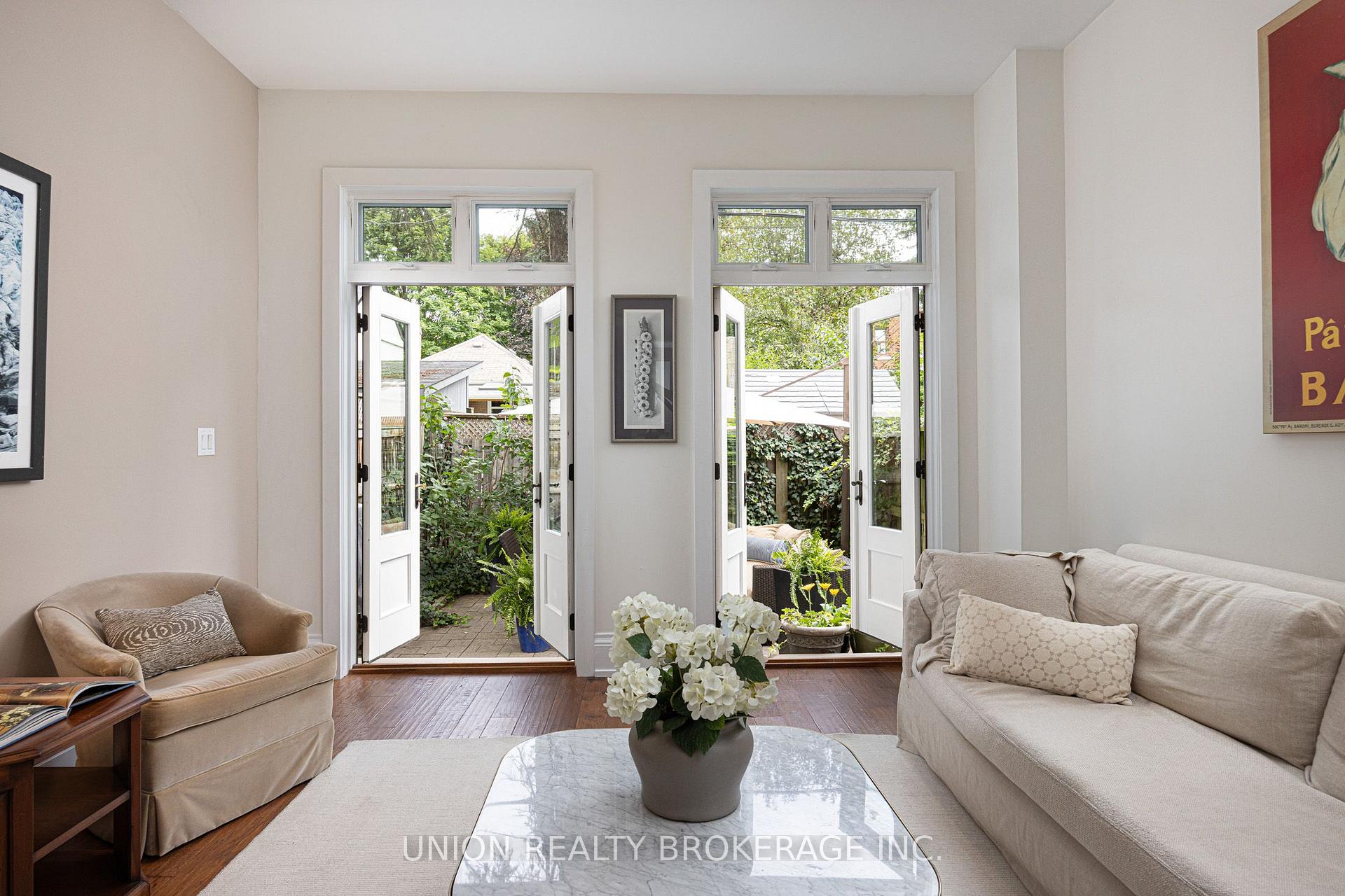 Photo 10 of 221 Craven Road, Toronto, Greenwood-Coxwell — HOMEH
