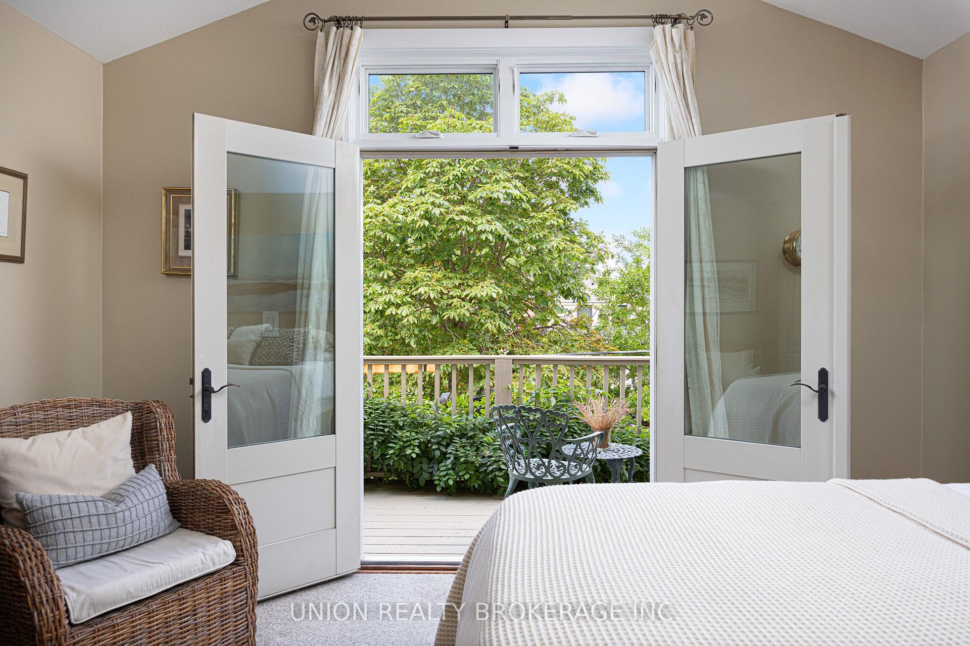Photo 17 of 221 Craven Road, Toronto, Greenwood-Coxwell — HOMEH