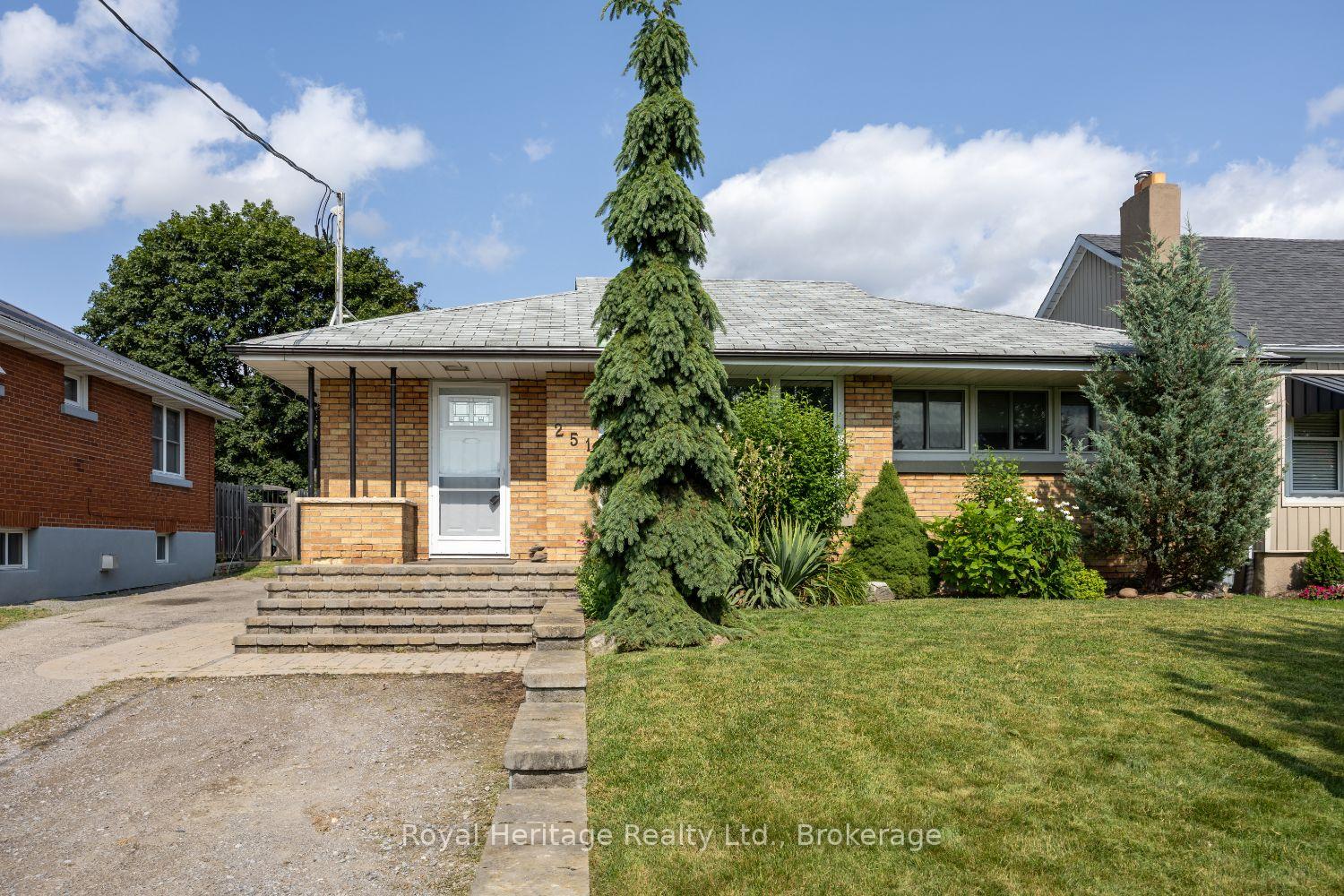 Photo 1 of 251 Elizabeth Street, Oshawa, McLaughlin — HOMEH