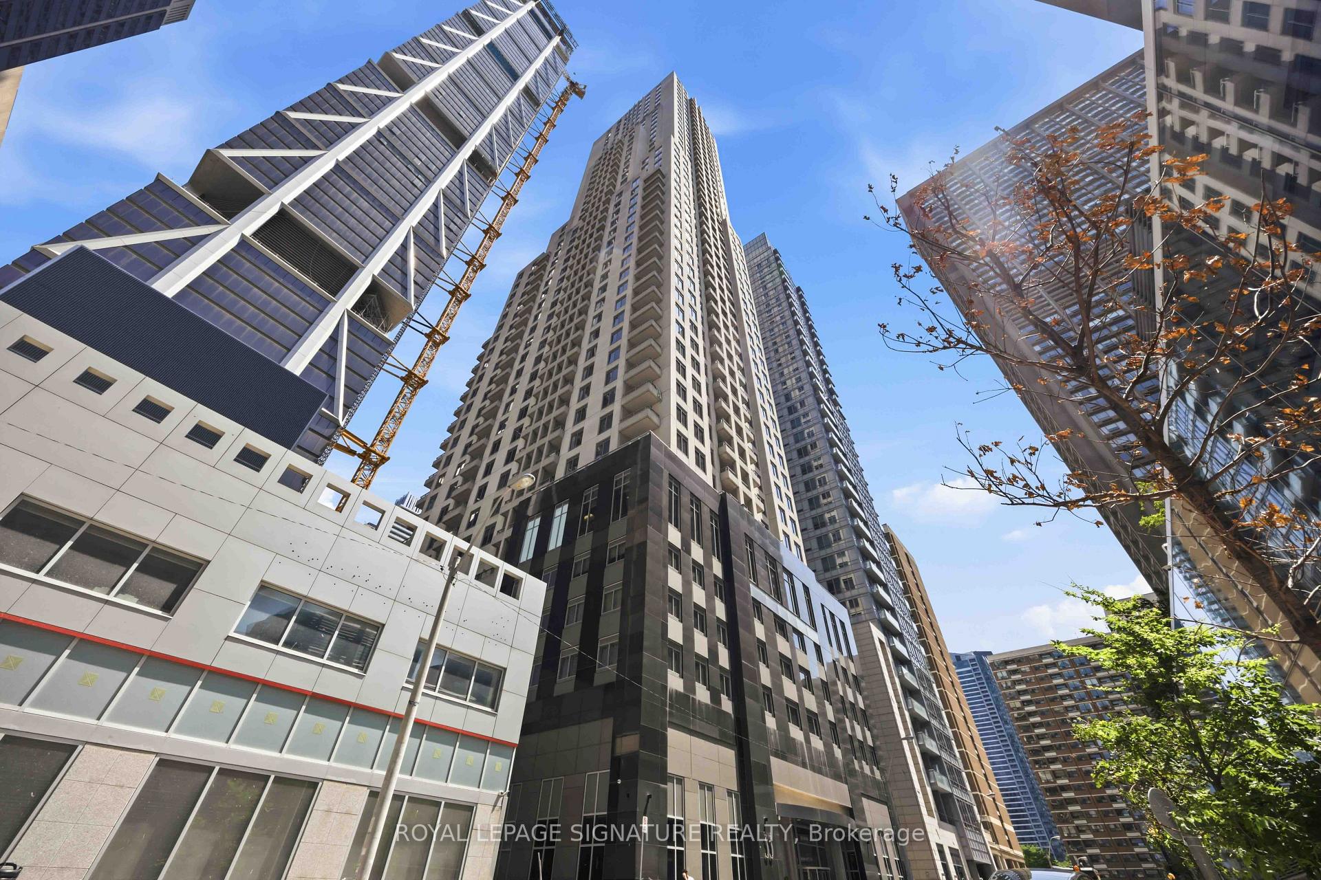 Photo 2 of Unit 3403, 35 Balmuto Street, Toronto, Bay Street Corridor — HOMEH