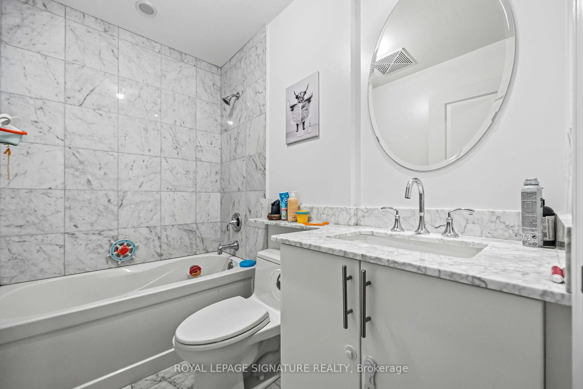 Photo 23 of Unit 3403, 35 Balmuto Street, Toronto, Bay Street Corridor — HOMEH