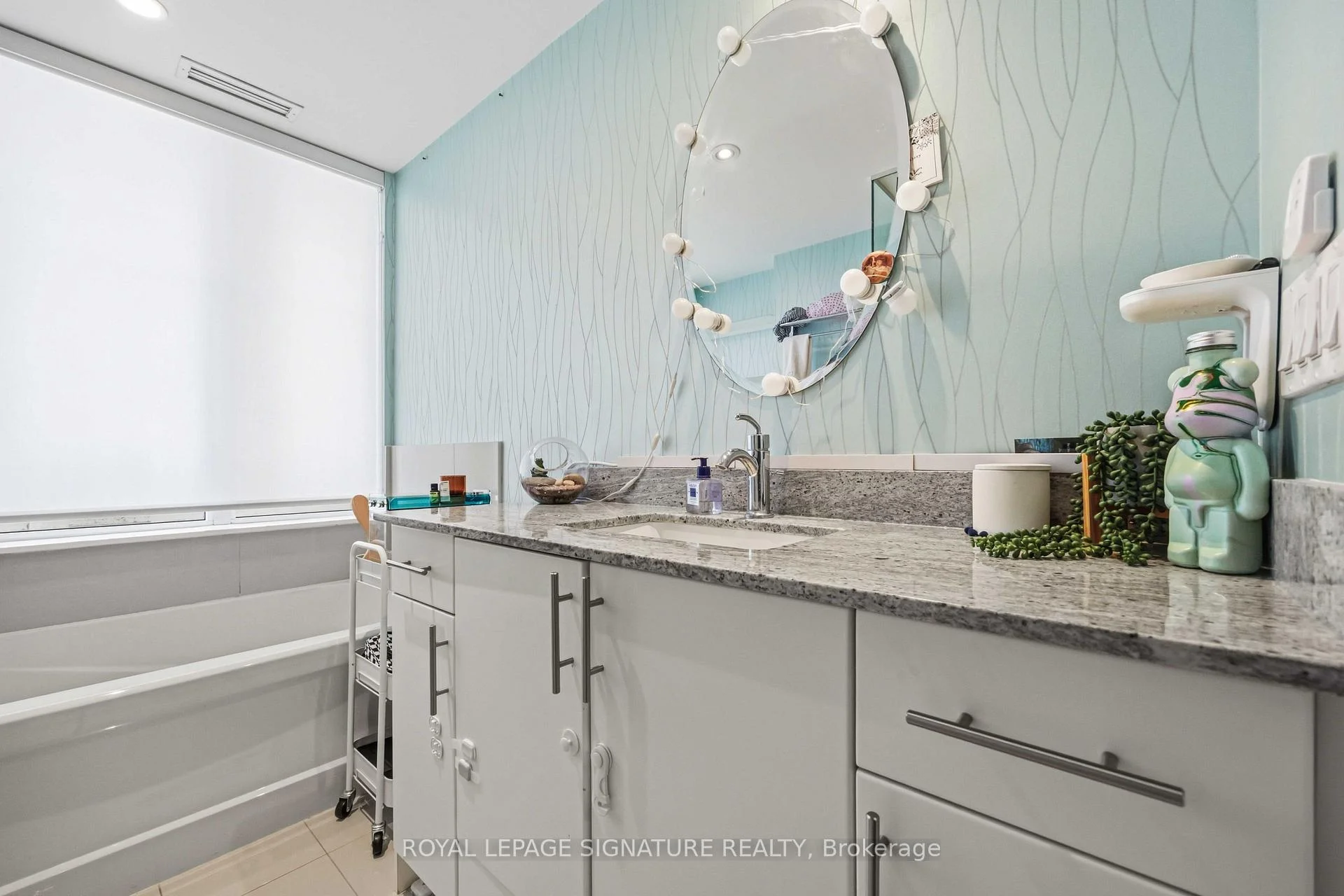 Photo 37 of Unit 3403, 35 Balmuto Street, Toronto, Bay Street Corridor — HOMEH