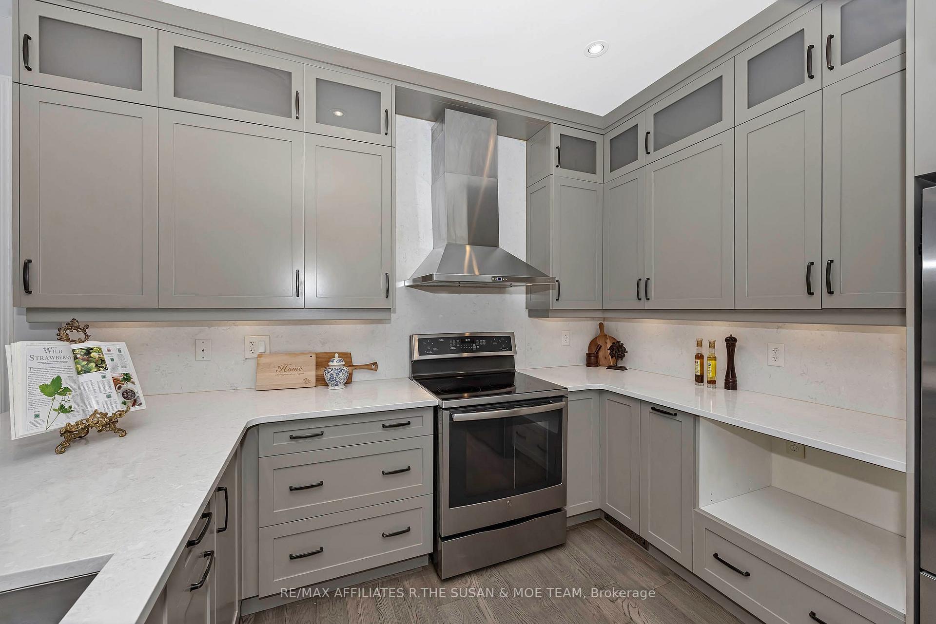 Photo 10 of 80 Black Bear Way, Ottawa, Stittsville (South) — HOMEH