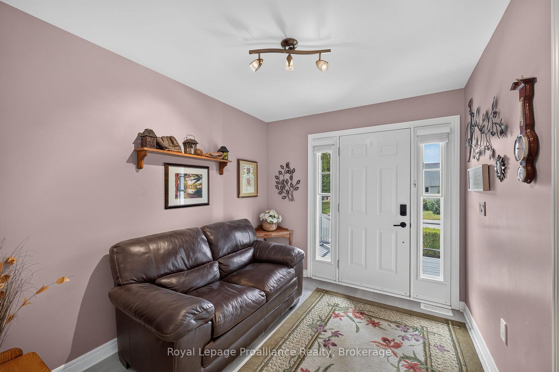 Photo 14 of 46 Sandpiper Way, Brighton — HOMEH