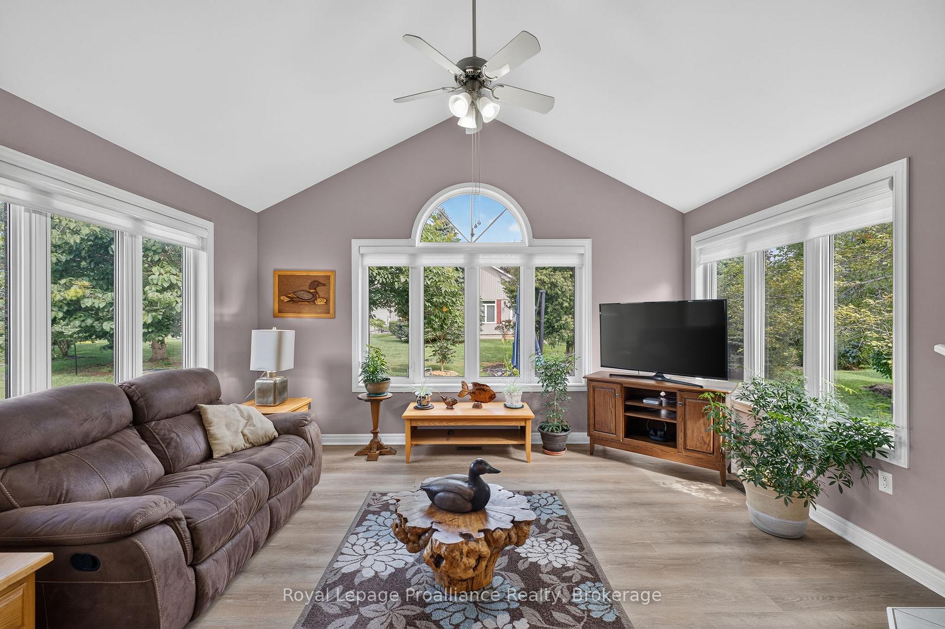 Photo 19 of 46 Sandpiper Way, Brighton — HOMEH