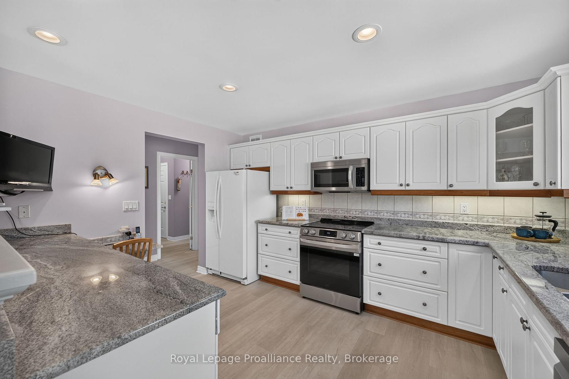 Photo 25 of 46 Sandpiper Way, Brighton — HOMEH