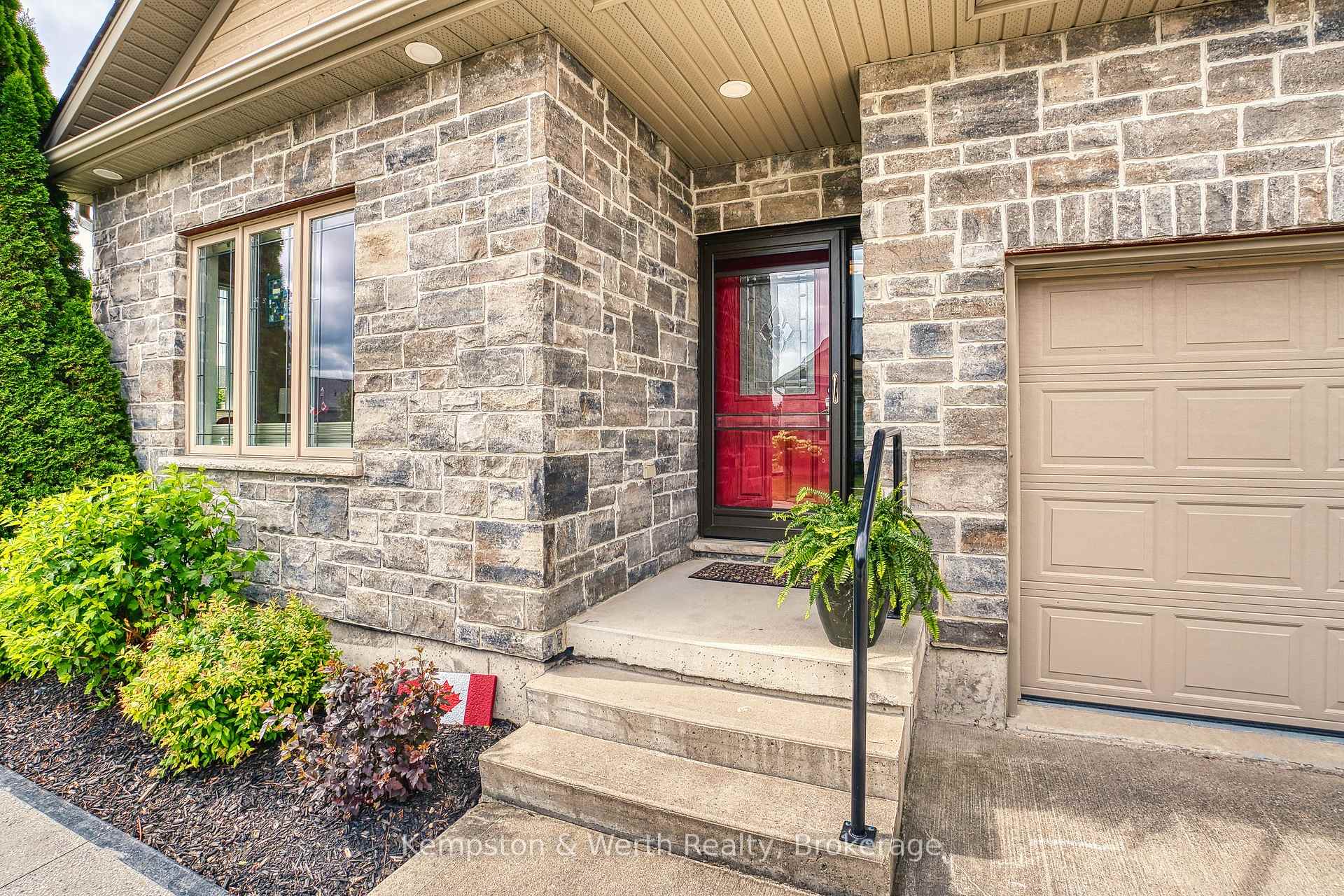 Photo 4 of Unit 1, 855 Wallace Avenue N, North Perth, Listowel — HOMEH