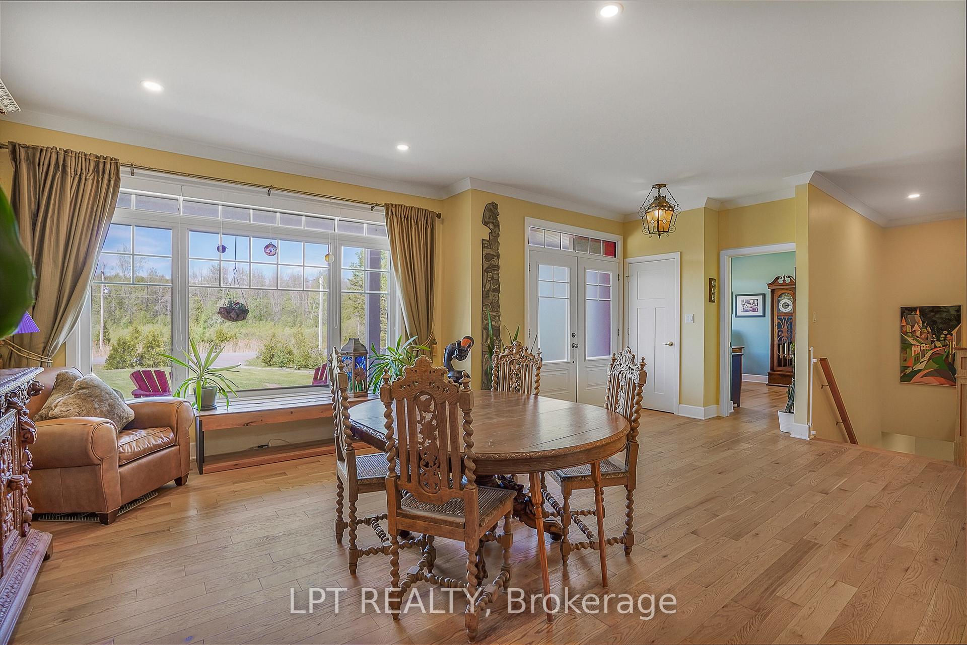 Photo 7 of 972 Aberdeen Road, Champlain, Champlain Twp — HOMEH