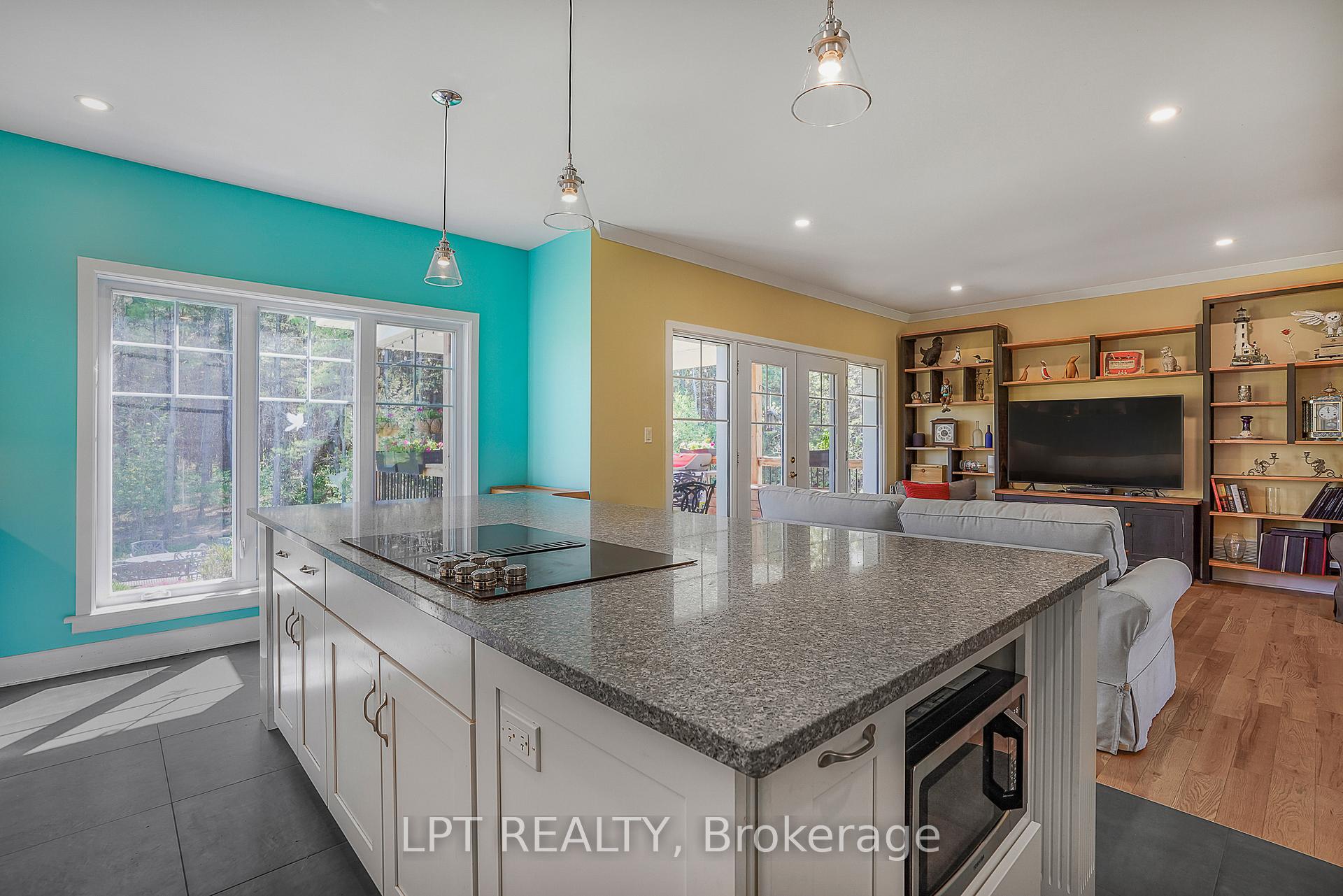 Photo 17 of 972 Aberdeen Road, Champlain, Champlain Twp — HOMEH