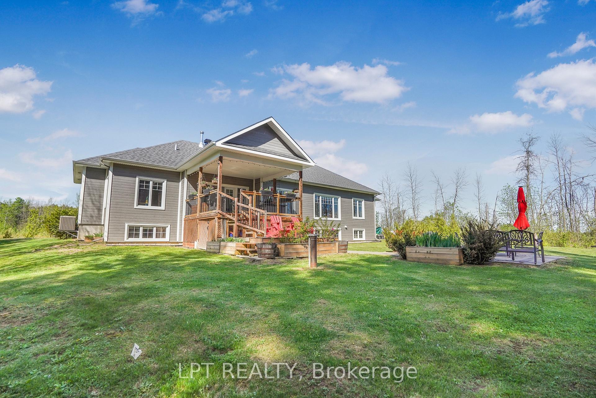 Photo 39 of 972 Aberdeen Road, Champlain, Champlain Twp — HOMEH