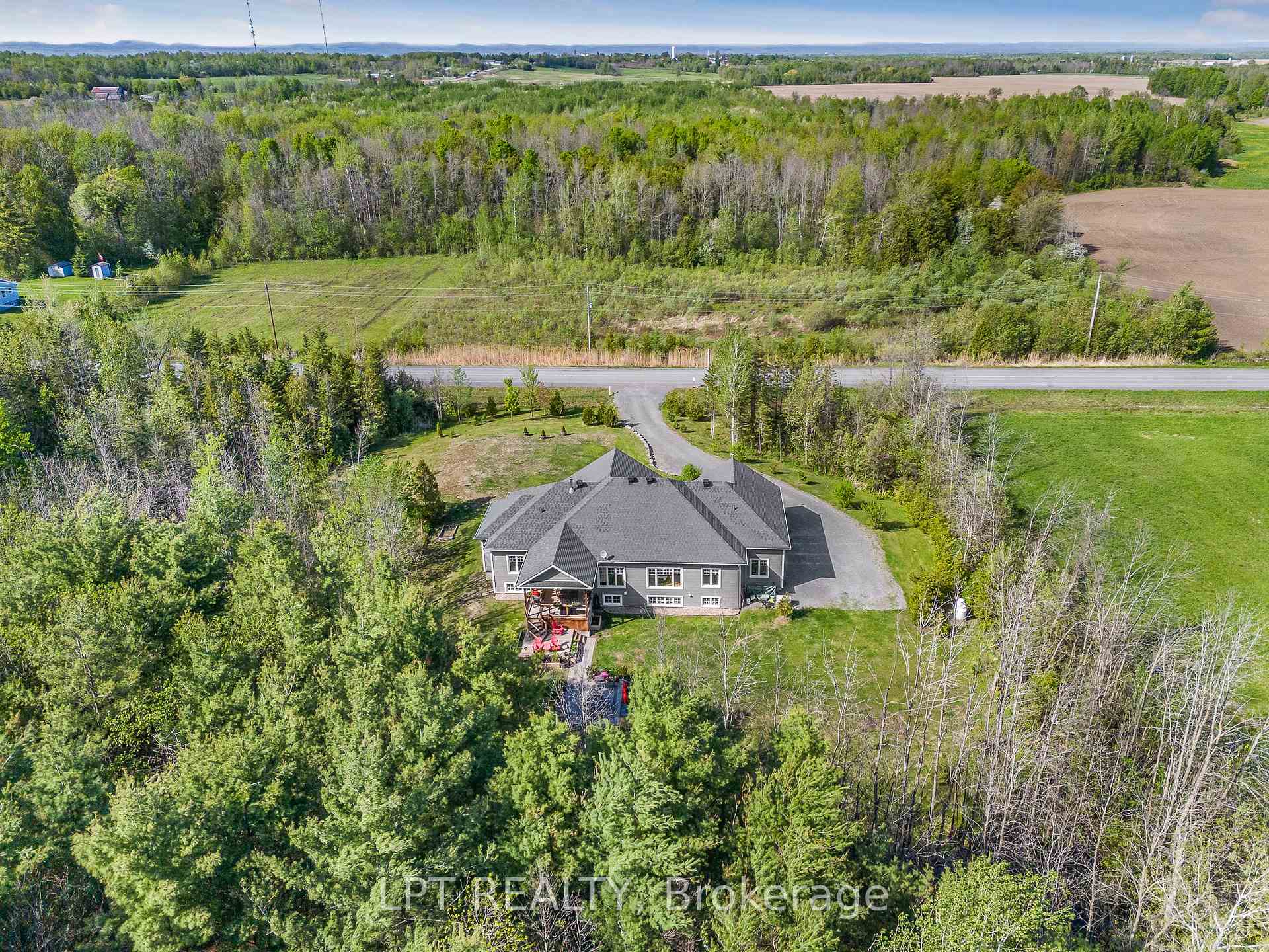 Photo 47 of 972 Aberdeen Road, Champlain, Champlain Twp — HOMEH