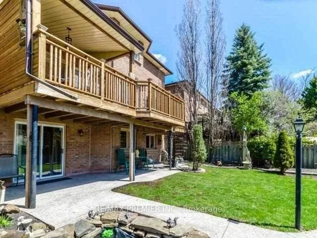 Photo 33 of 29 Carmen Crescent, Vaughan, East Woodbridge — HOMEH