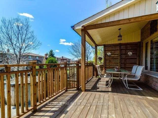 Photo 35 of 29 Carmen Crescent, Vaughan, East Woodbridge — HOMEH