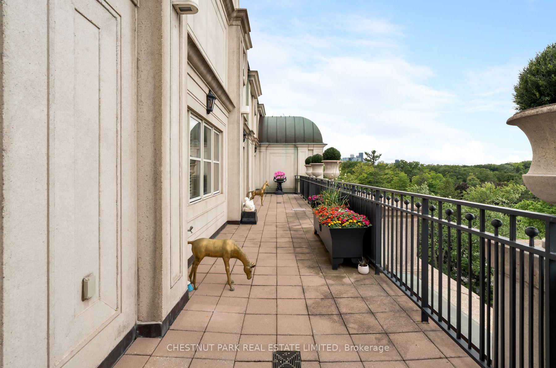 Photo 34 of Unit 9B, 1 Chedington Place, North York, Bridle Path-Sunnybrook-York Mills — HOMEH