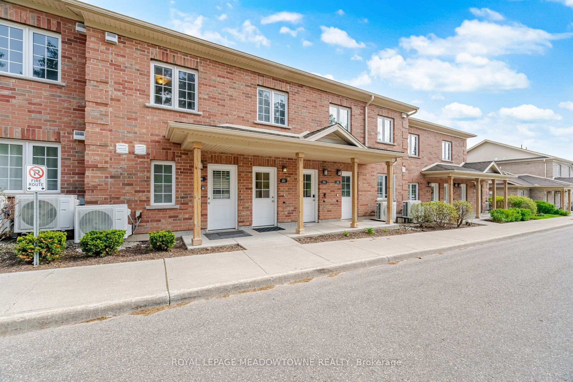 Photo 48 of Unit 207, 7 Cityview Drive S, Guelph, Grange Road — HOMEH