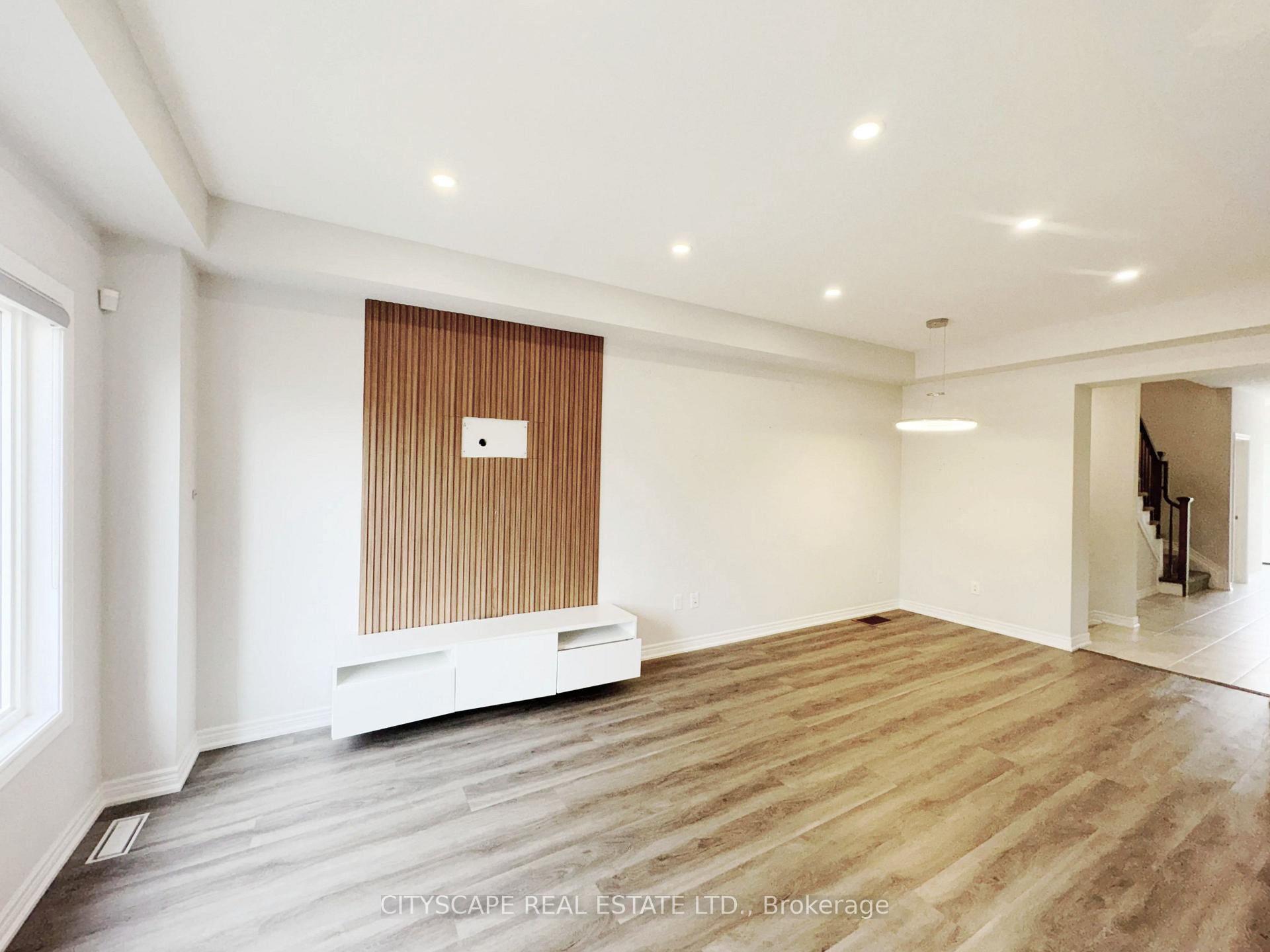 Photo 14 of 100 Sunflower Place, Welland, West Welland — HOMEH