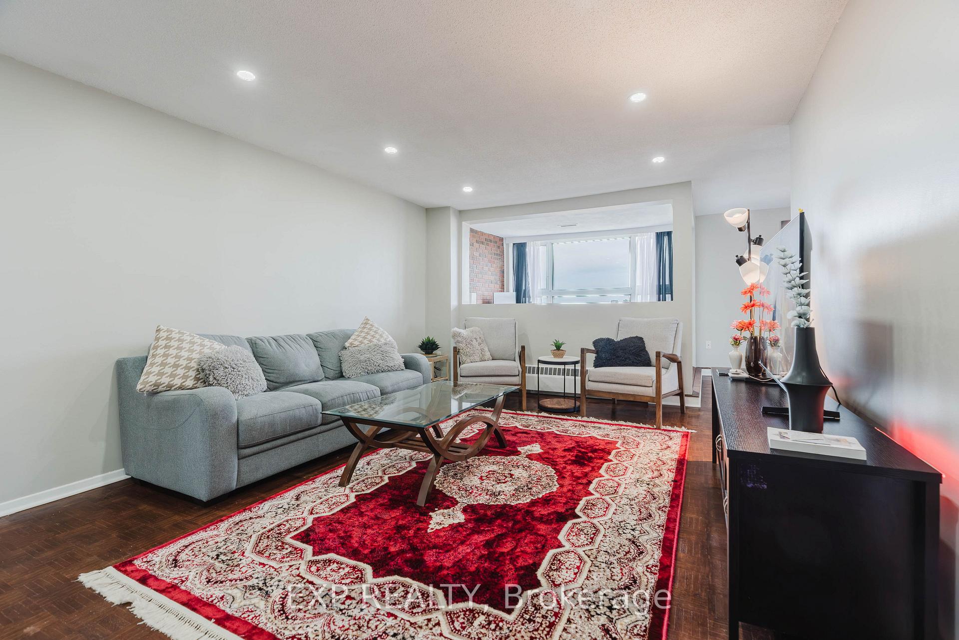 Photo 18 of Unit 604, 1356 Meadowlands Drive N, Ottawa, Borden Farm/Stewart Farm/Carleton Heights/Parkwood Hills — HOMEH