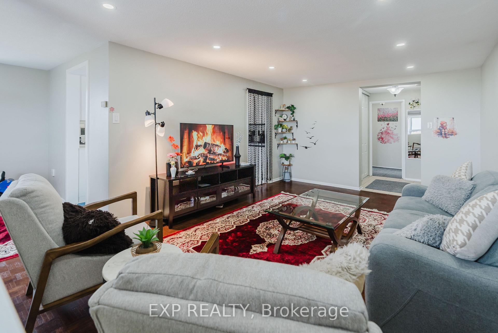 Photo 19 of Unit 604, 1356 Meadowlands Drive N, Ottawa, Borden Farm/Stewart Farm/Carleton Heights/Parkwood Hills — HOMEH