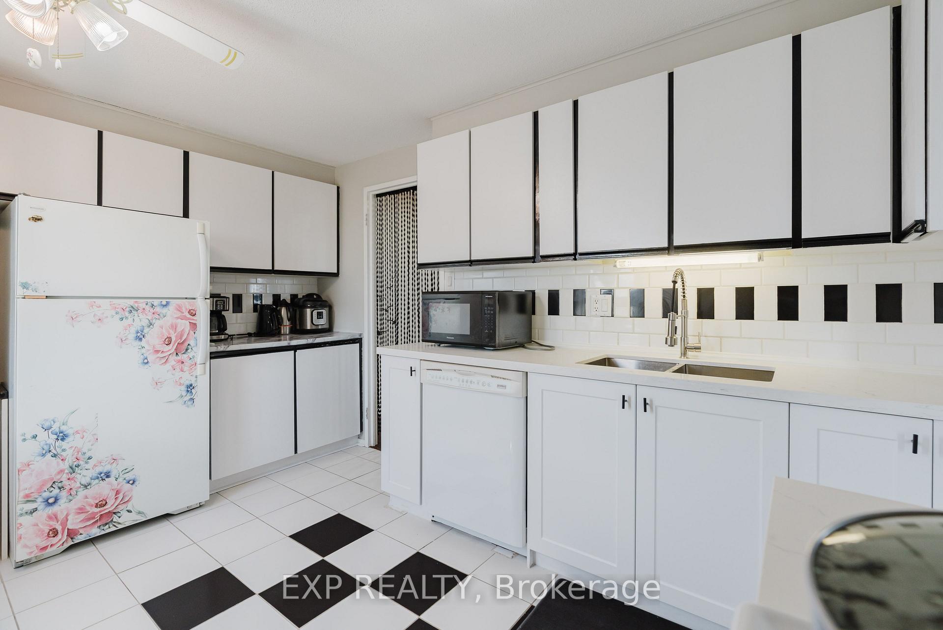 Photo 33 of Unit 604, 1356 Meadowlands Drive N, Ottawa, Borden Farm/Stewart Farm/Carleton Heights/Parkwood Hills — HOMEH